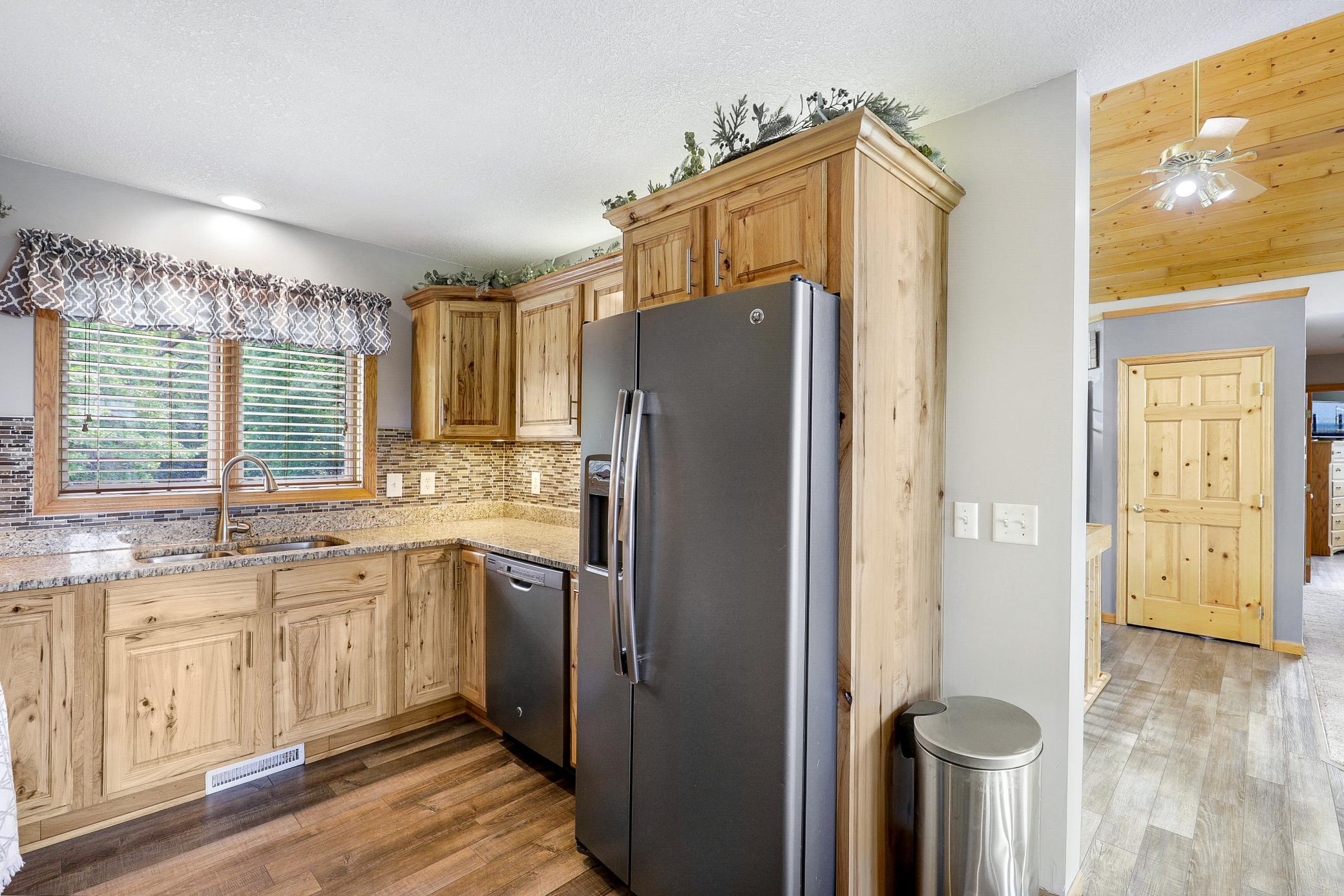 Secluded, 20‑Acre Estate with Room to Roam, Farm, Play, Hunt, and Entertain
