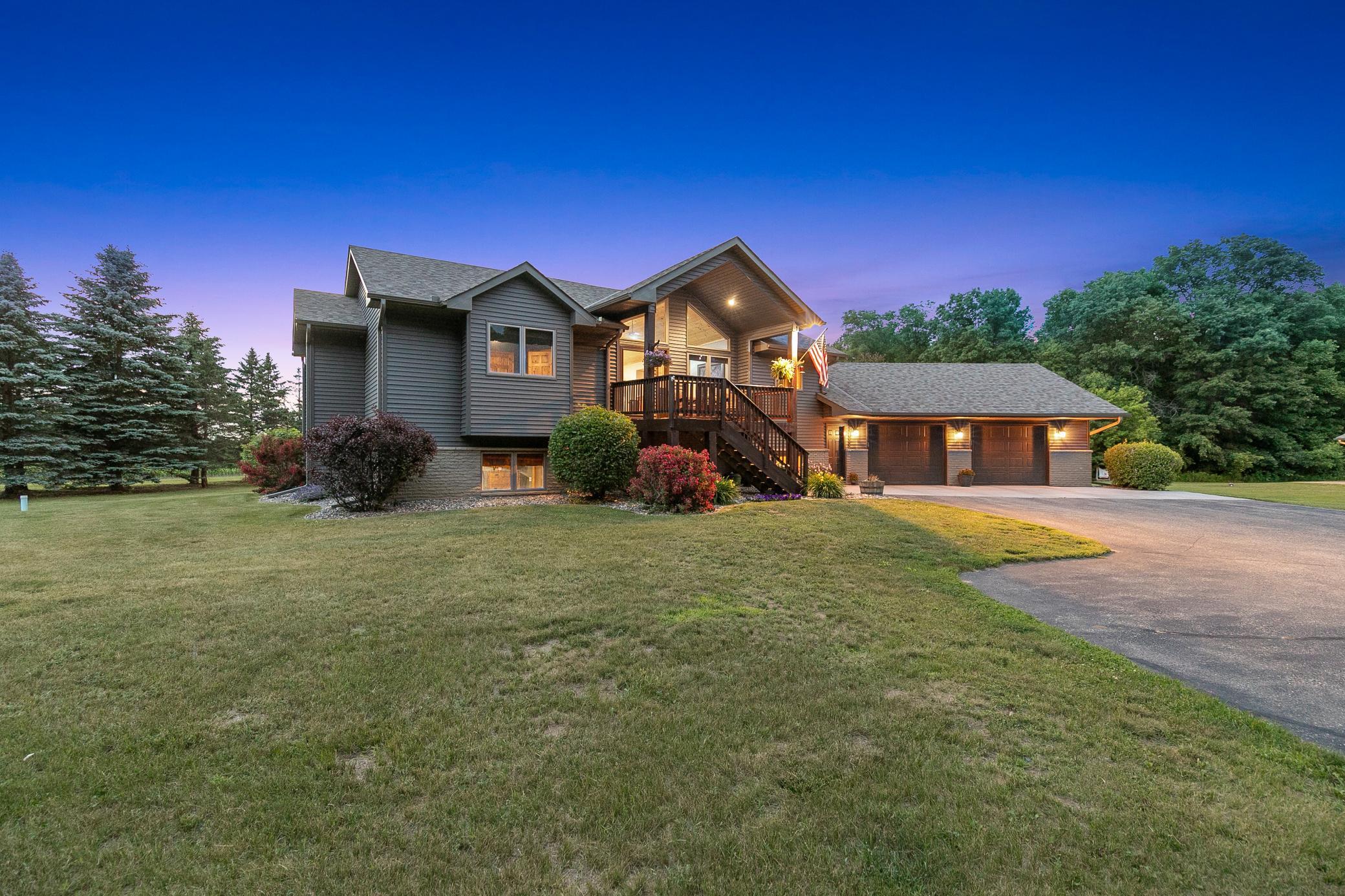 Secluded, 20‑Acre Estate with Room to Roam, Farm, Play, Hunt, and Entertain