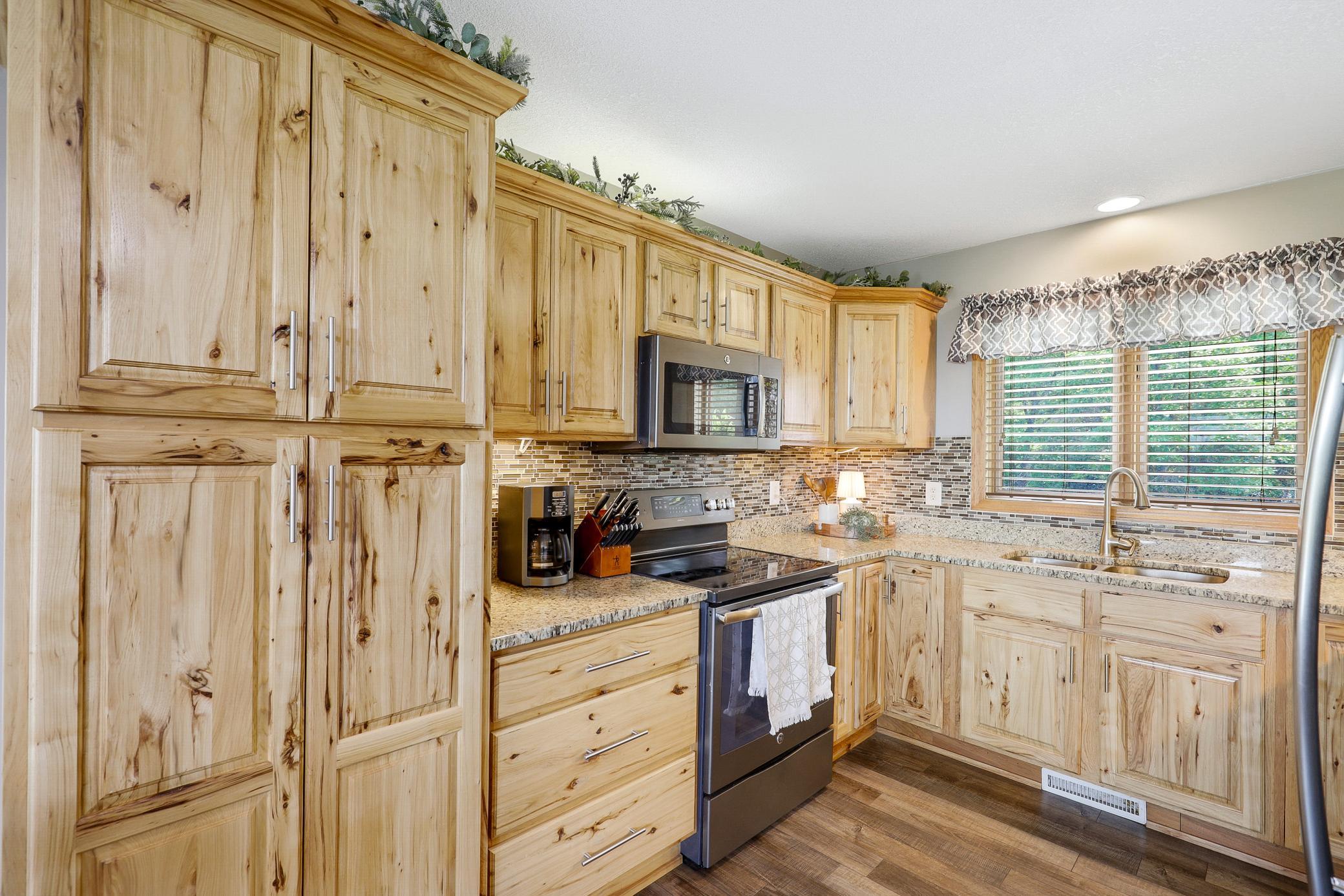 Secluded, 20‑Acre Estate with Room to Roam, Farm, Play, Hunt, and Entertain