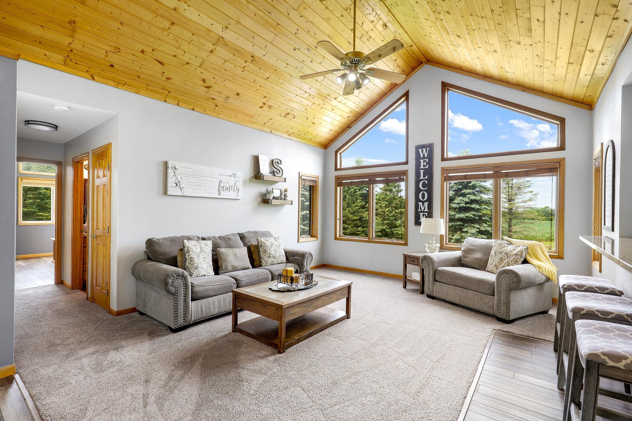 Secluded, 20‑Acre Estate with Room to Roam, Farm, Play, Hunt, and Entertain