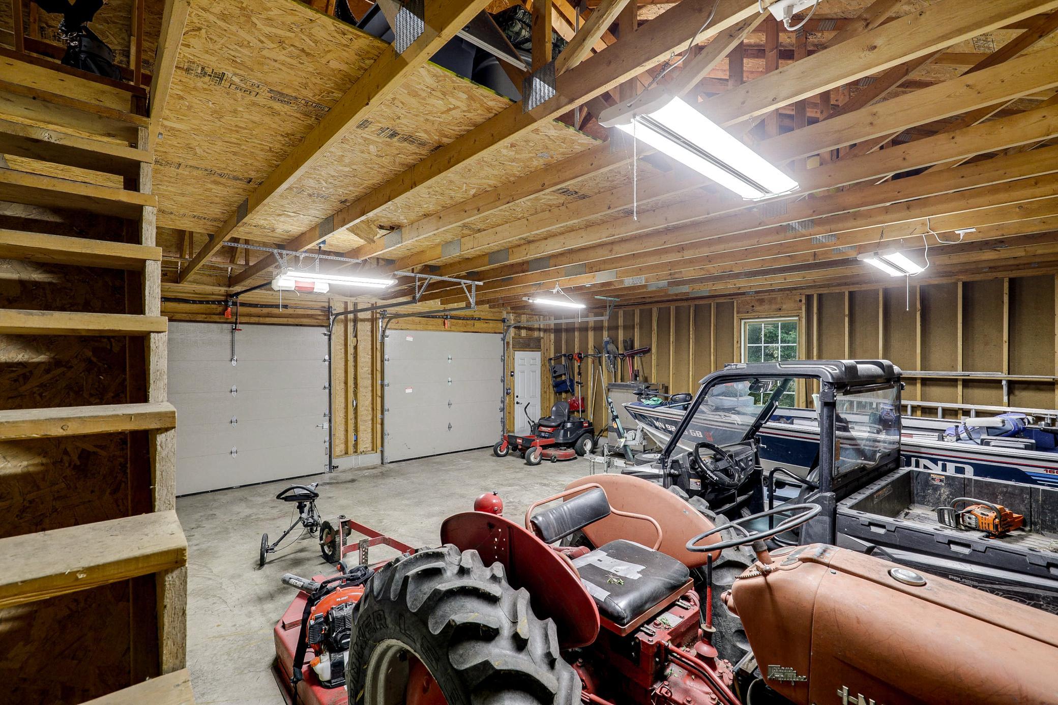 Secluded, 20‑Acre Estate with Room to Roam, Farm, Play, Hunt, and Entertain