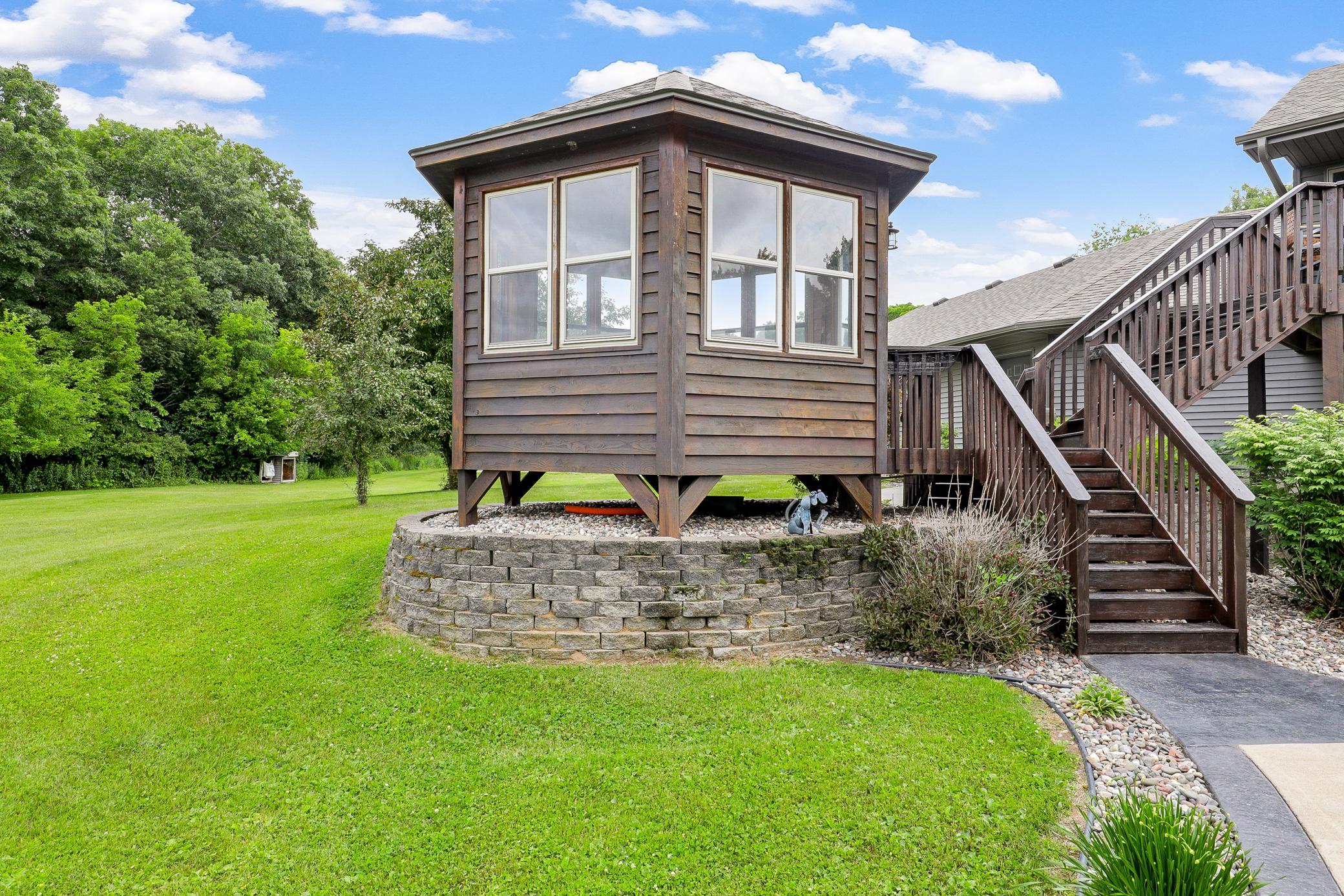 Secluded, 20‑Acre Estate with Room to Roam, Farm, Play, Hunt, and Entertain