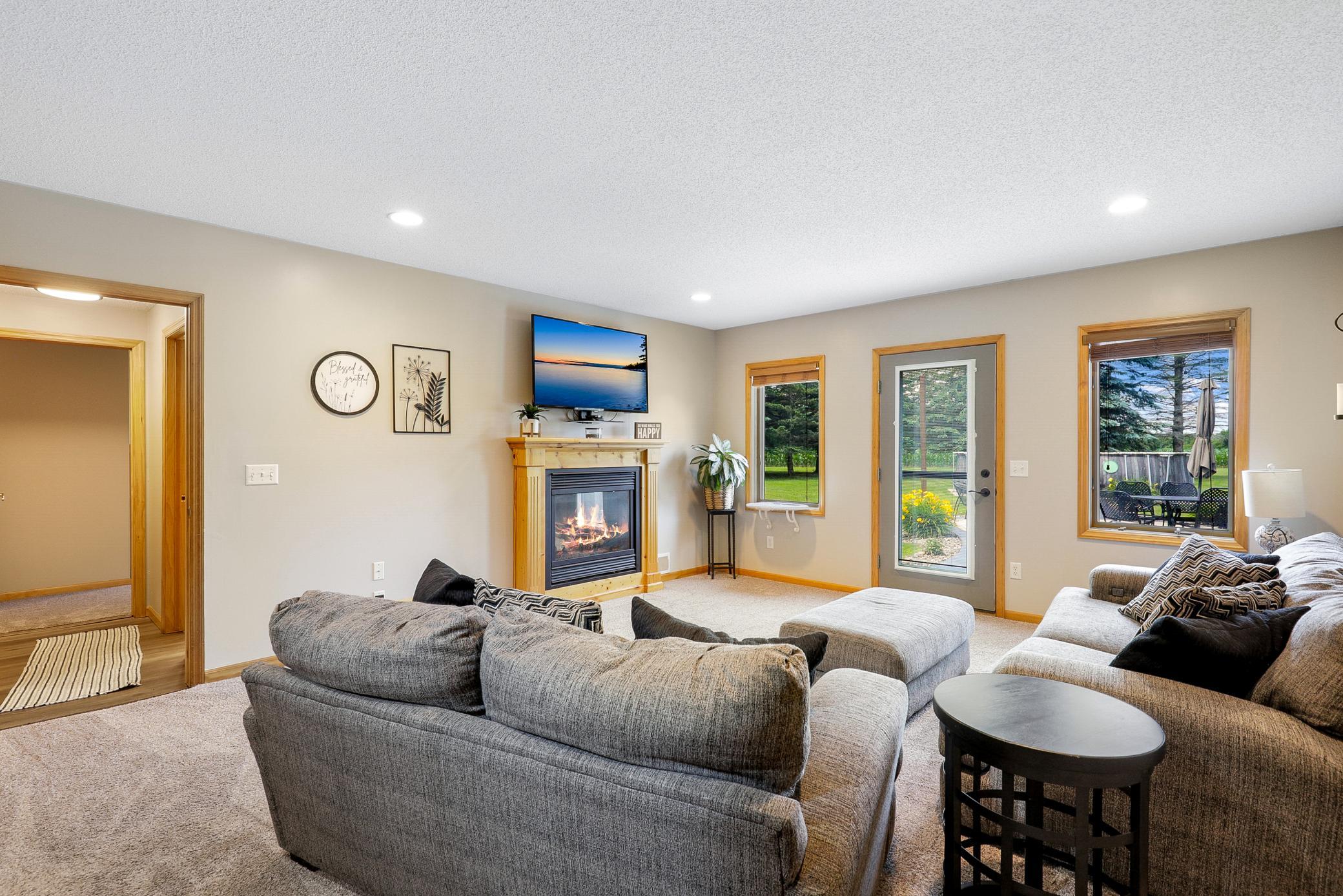 Secluded, 20‑Acre Estate with Room to Roam, Farm, Play, Hunt, and Entertain