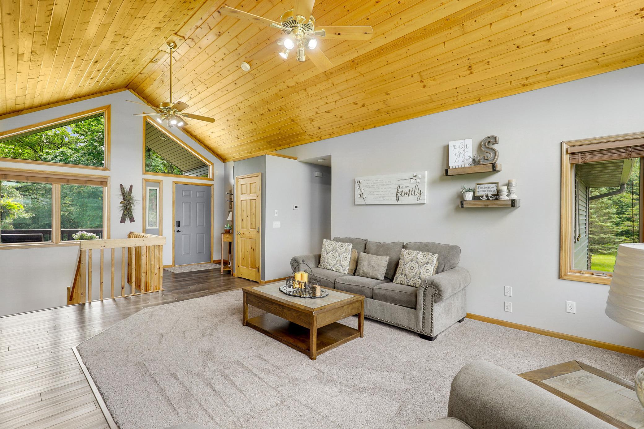 Secluded, 20‑Acre Estate with Room to Roam, Farm, Play, Hunt, and Entertain