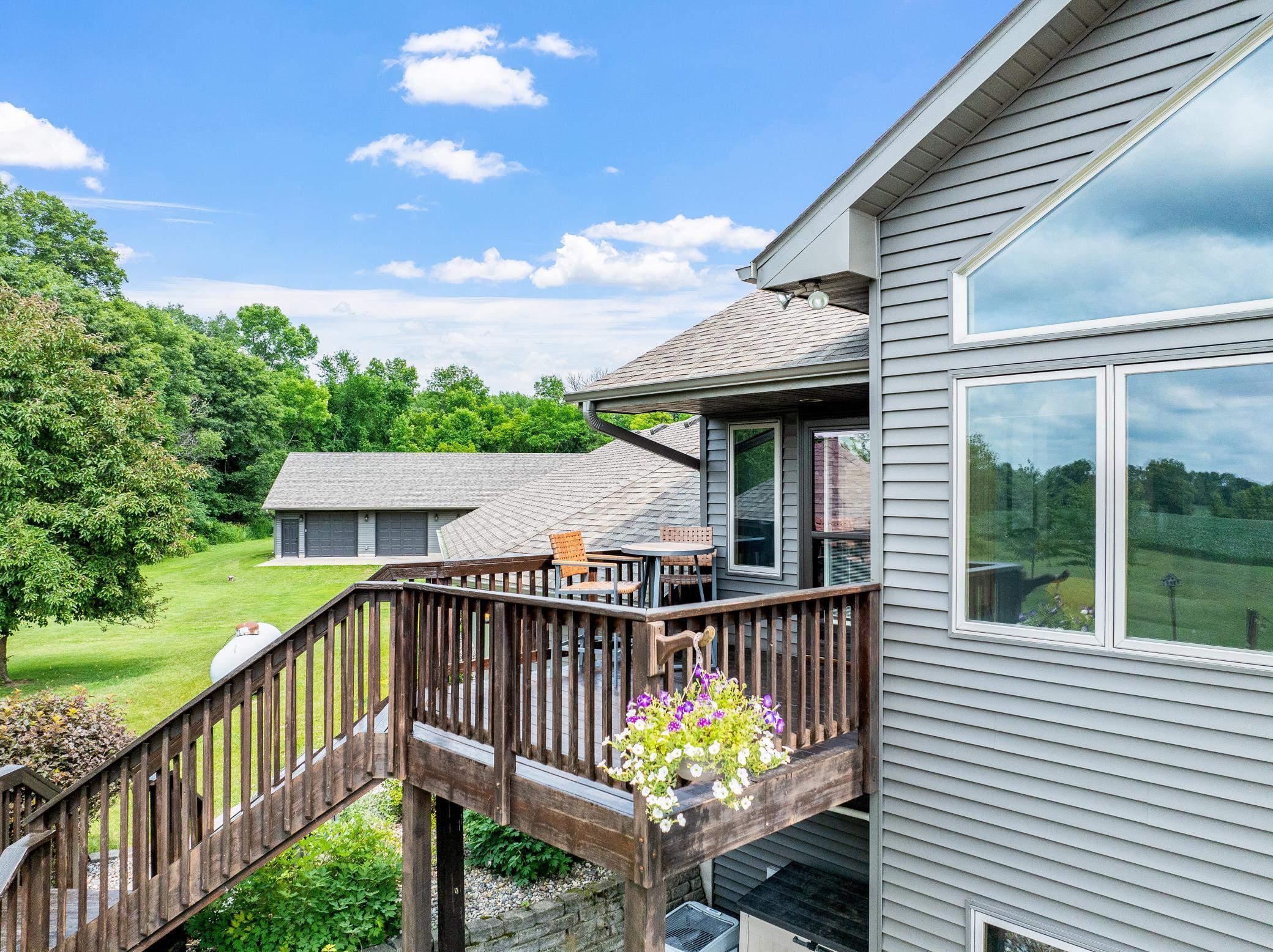 Secluded, 20‑Acre Estate with Room to Roam, Farm, Play, Hunt, and Entertain