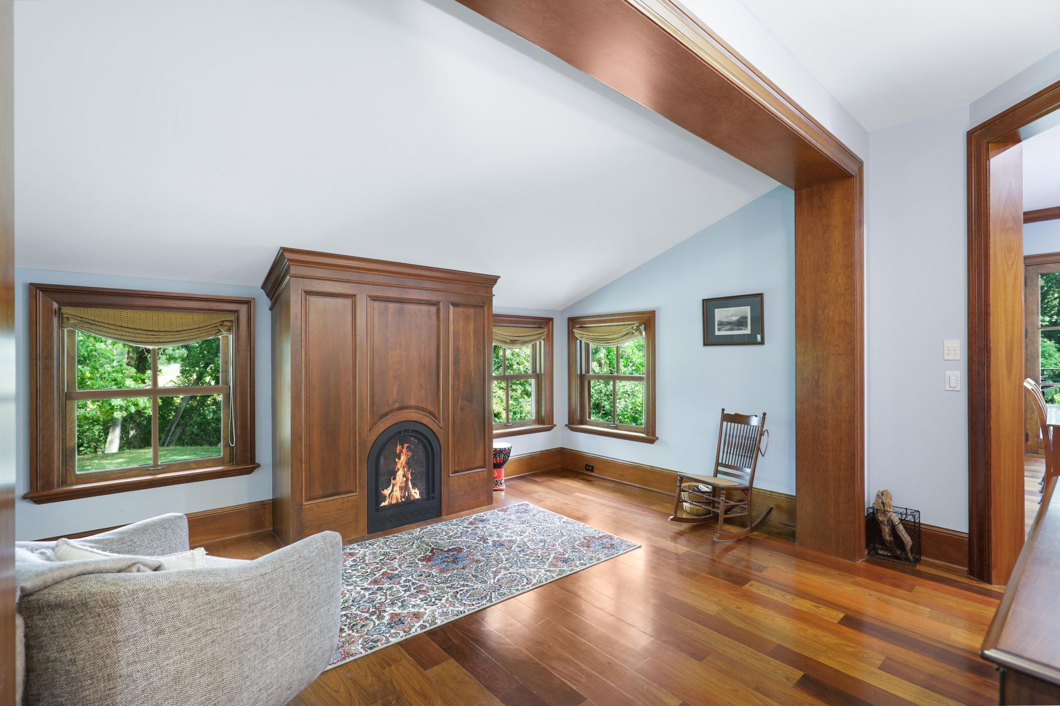 360 Degrees of Privacy on Ferndale With Deeded Access to Lake Minnetonka