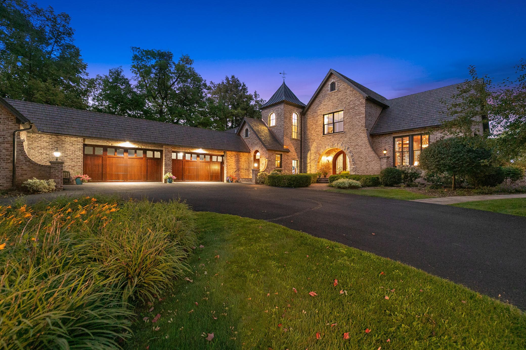 360 Degrees of Privacy on Ferndale With Deeded Access to Lake Minnetonka