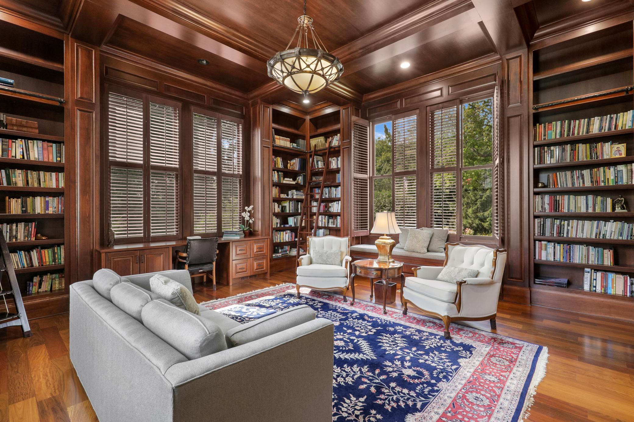 360 Degrees of Privacy on Ferndale With Deeded Access to Lake Minnetonka