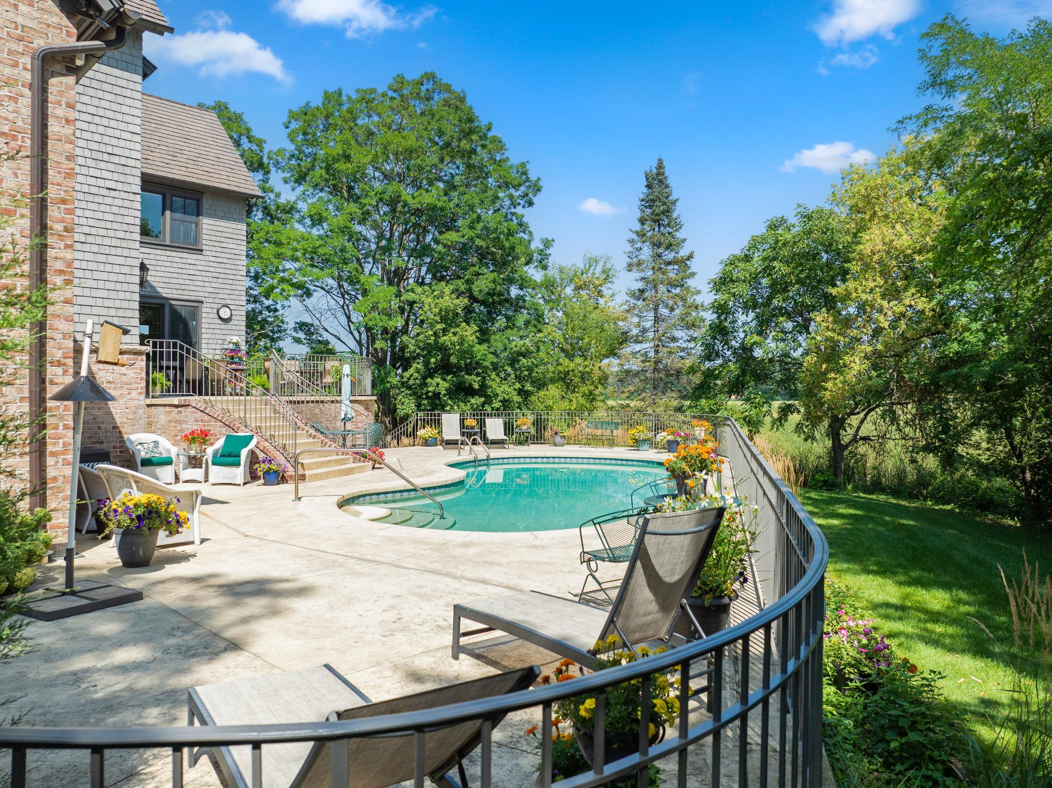 360 Degrees of Privacy on Ferndale With Deeded Access to Lake Minnetonka