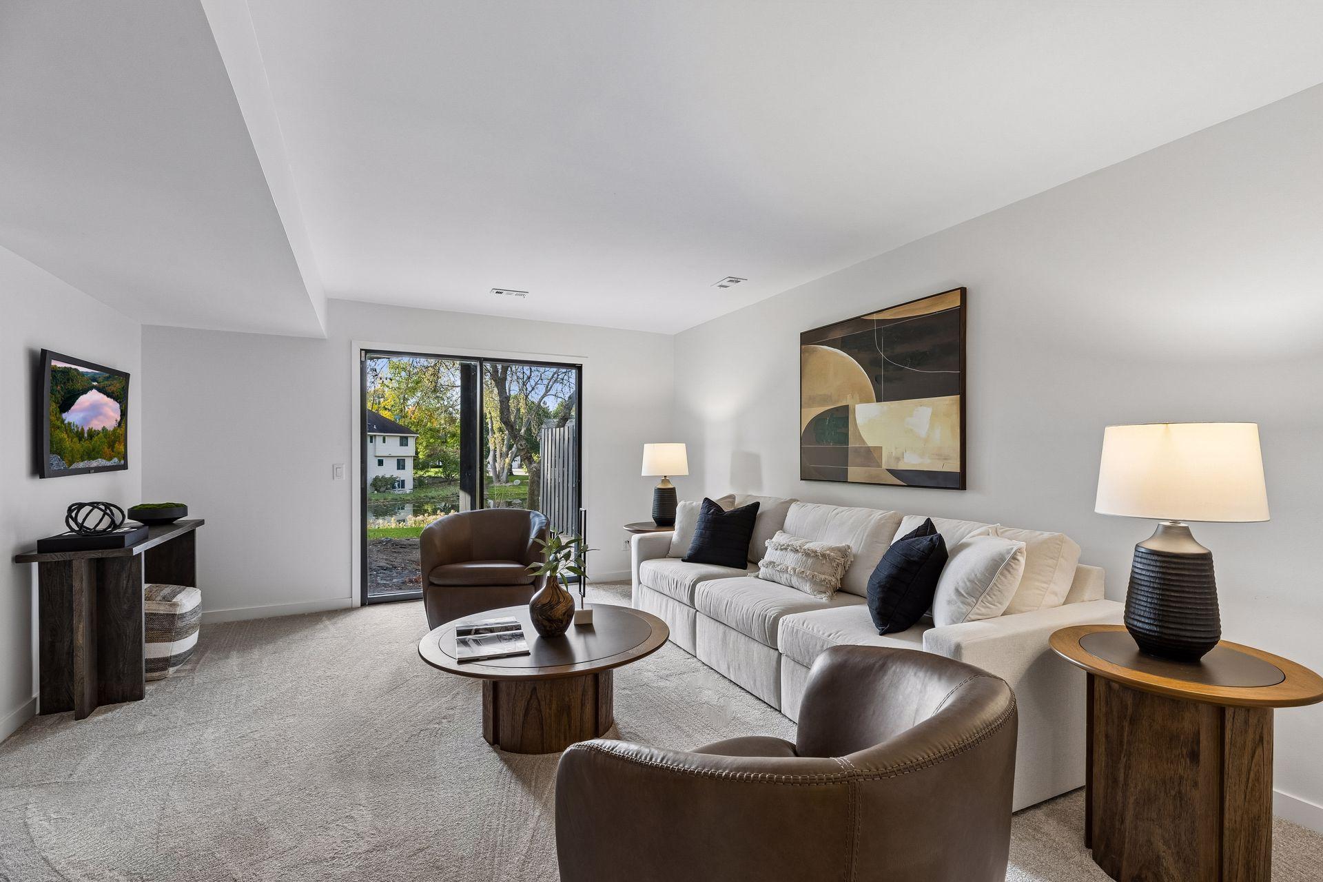 8075 Timber Lake Drive