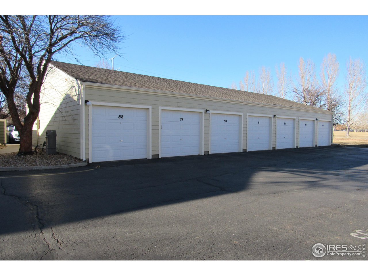 930 Button Rock Dr 89