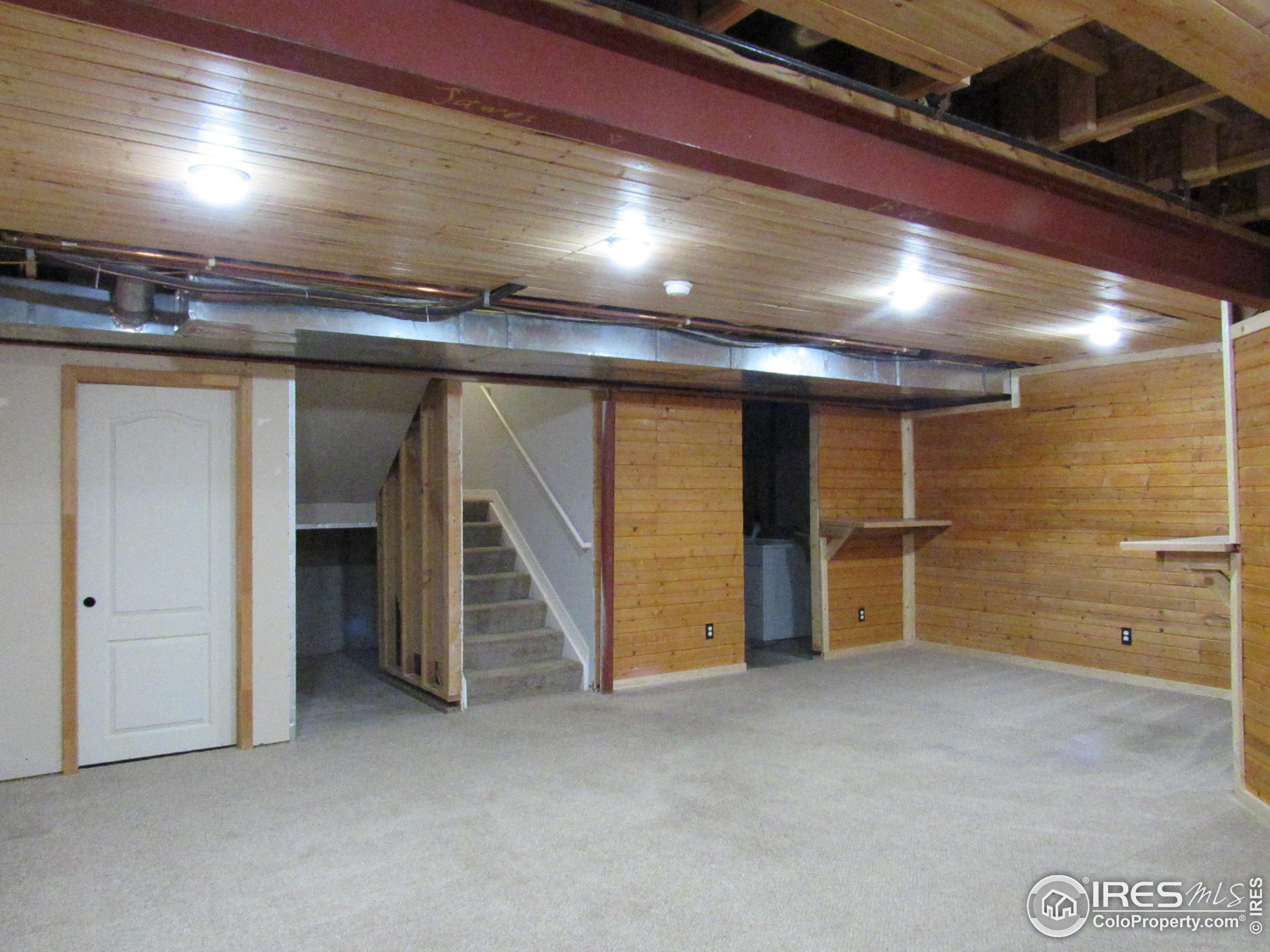 930 Button Rock Dr 89