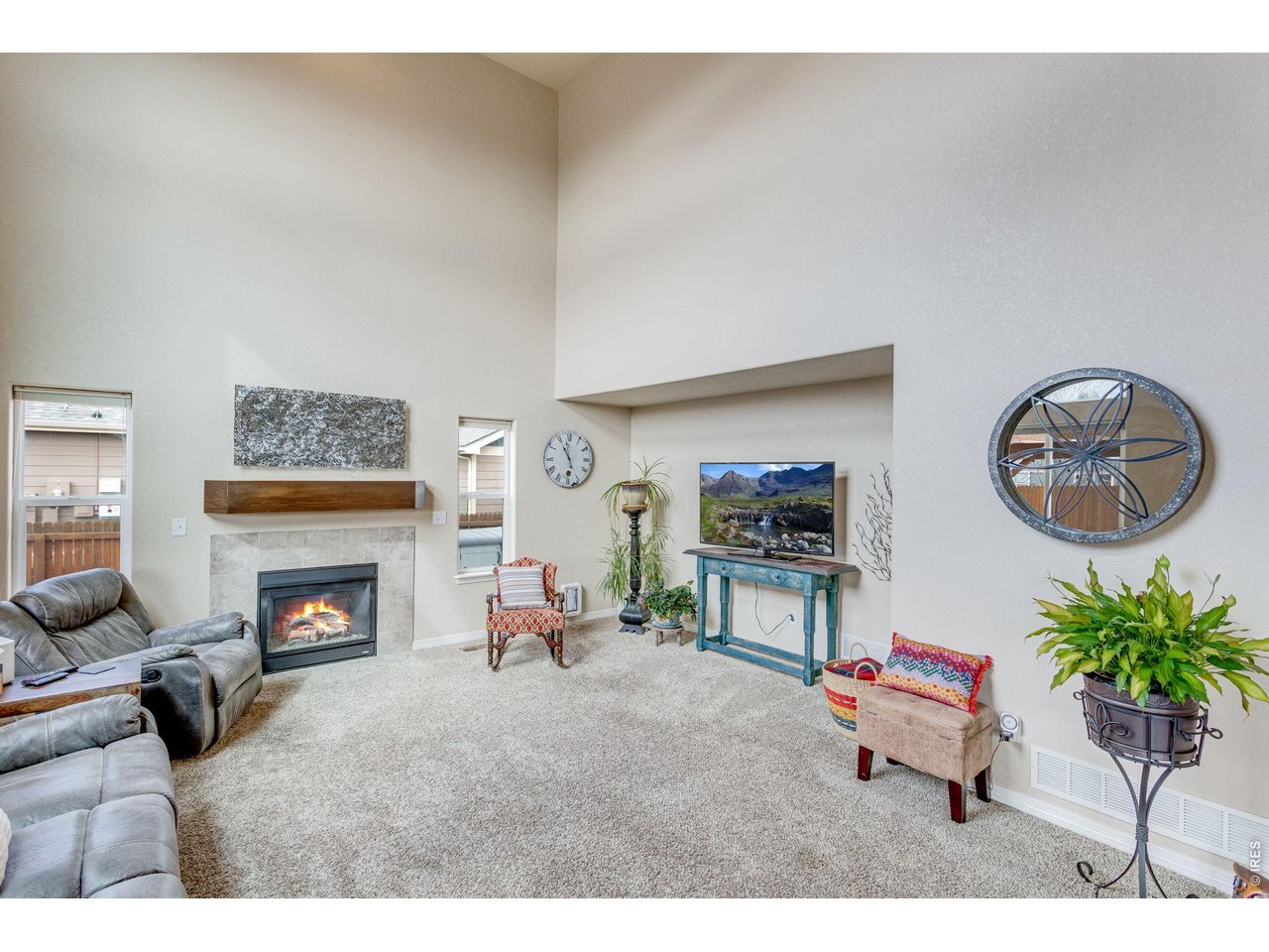 2656 Mustang Dr