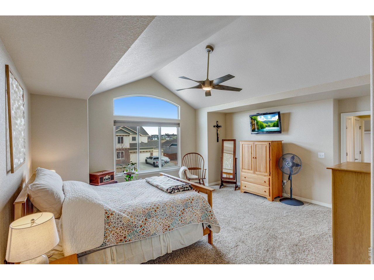 2656 Mustang Dr
