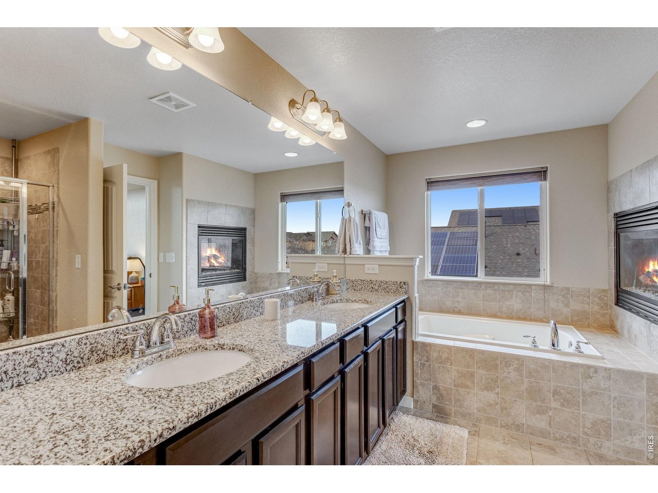 2656 Mustang Dr