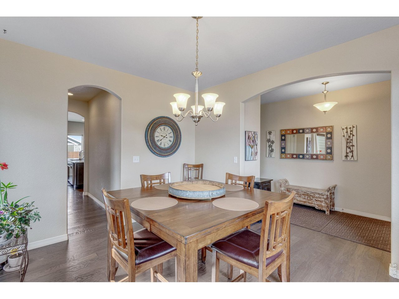 2656 Mustang Dr