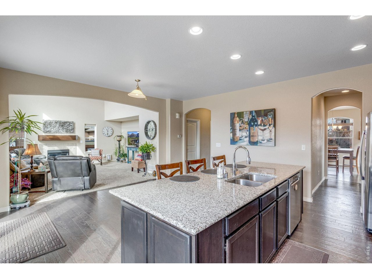 2656 Mustang Dr