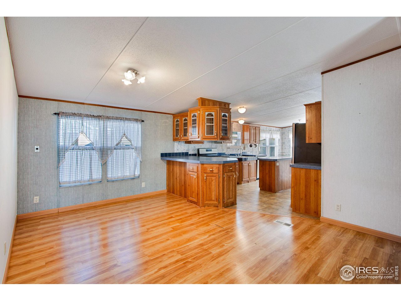 10545 Bedford St 235