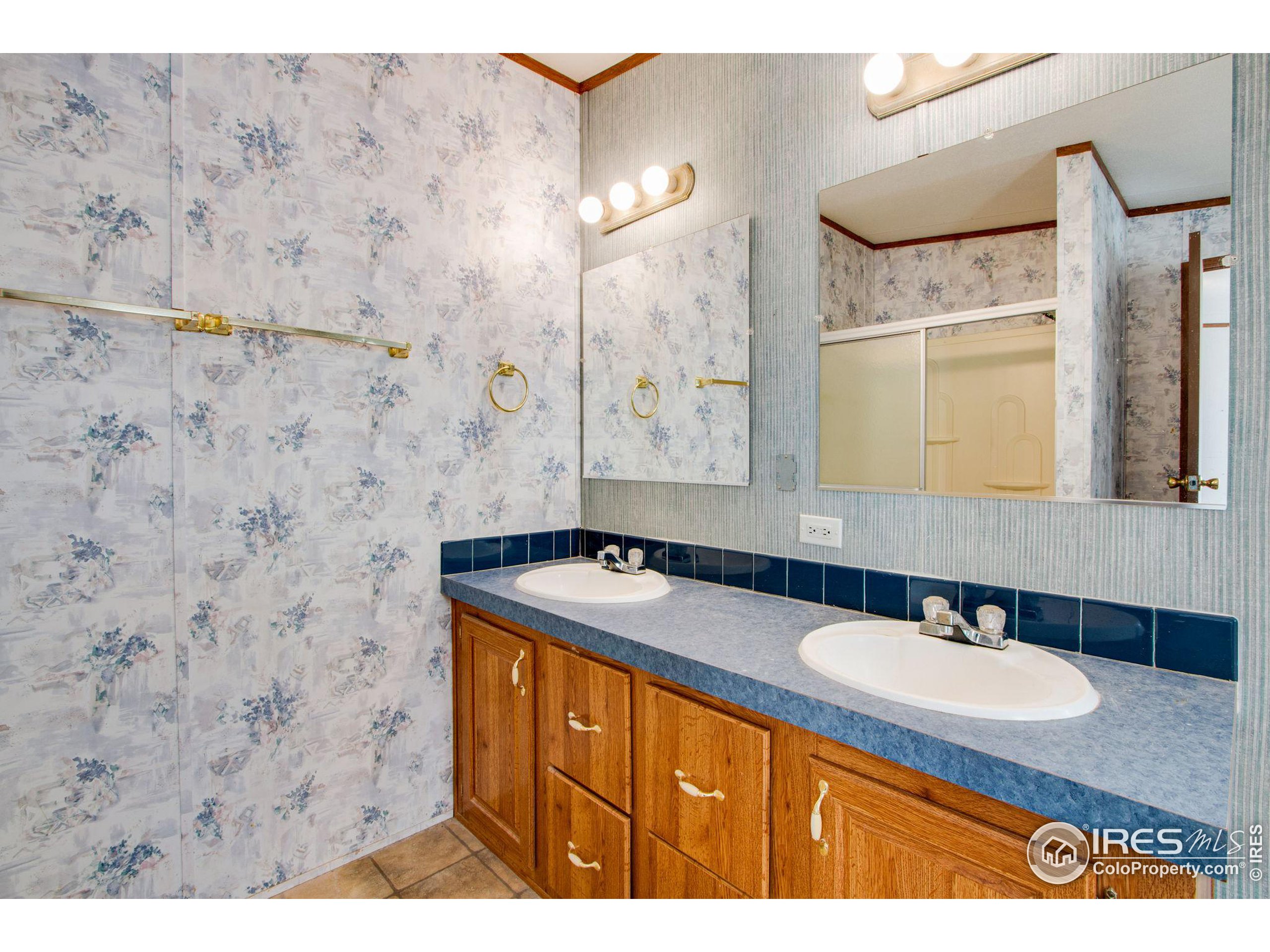 10545 Bedford St 235