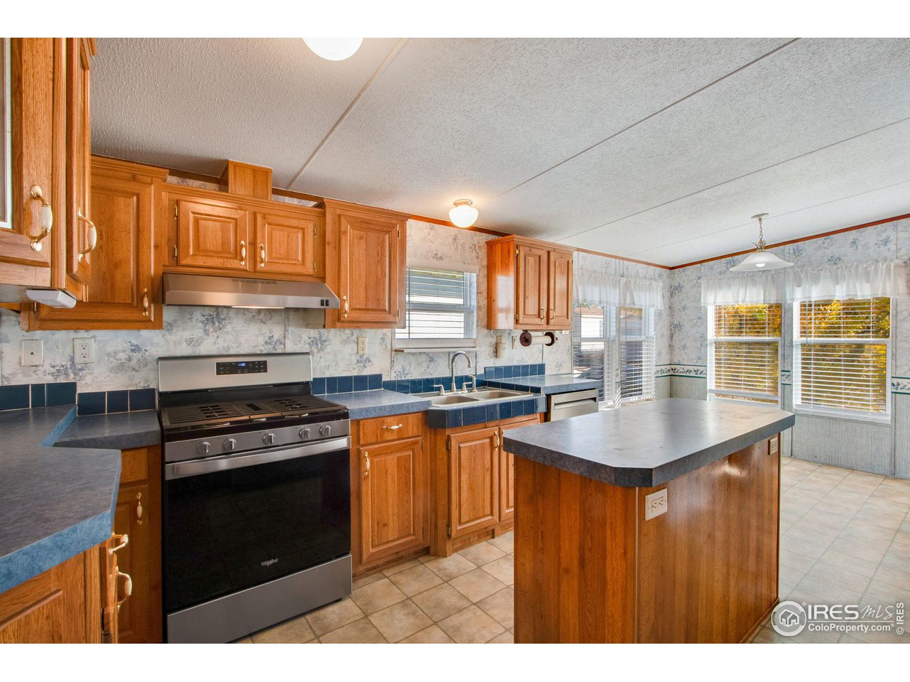 10545 Bedford St 235