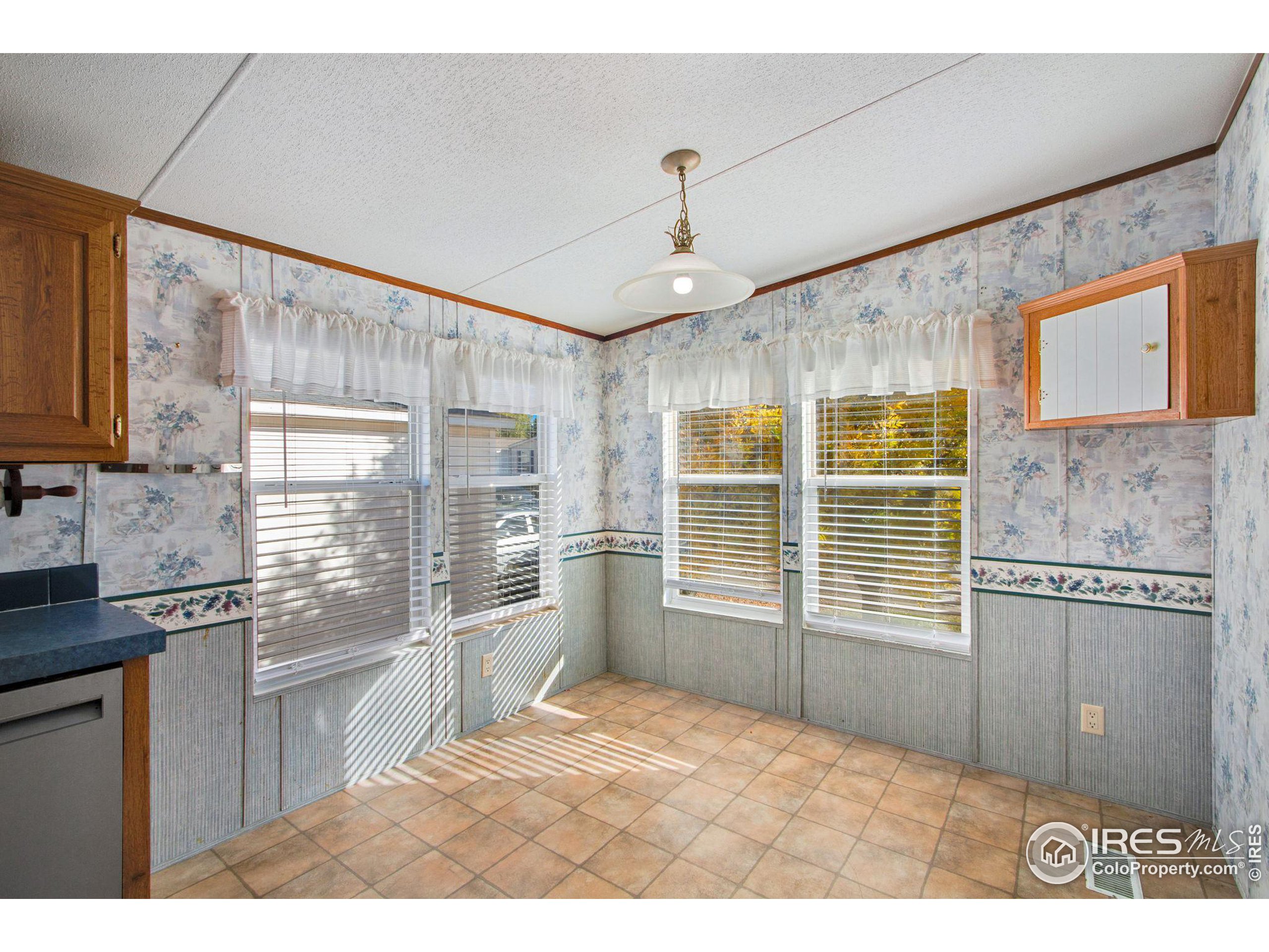 10545 Bedford St 235