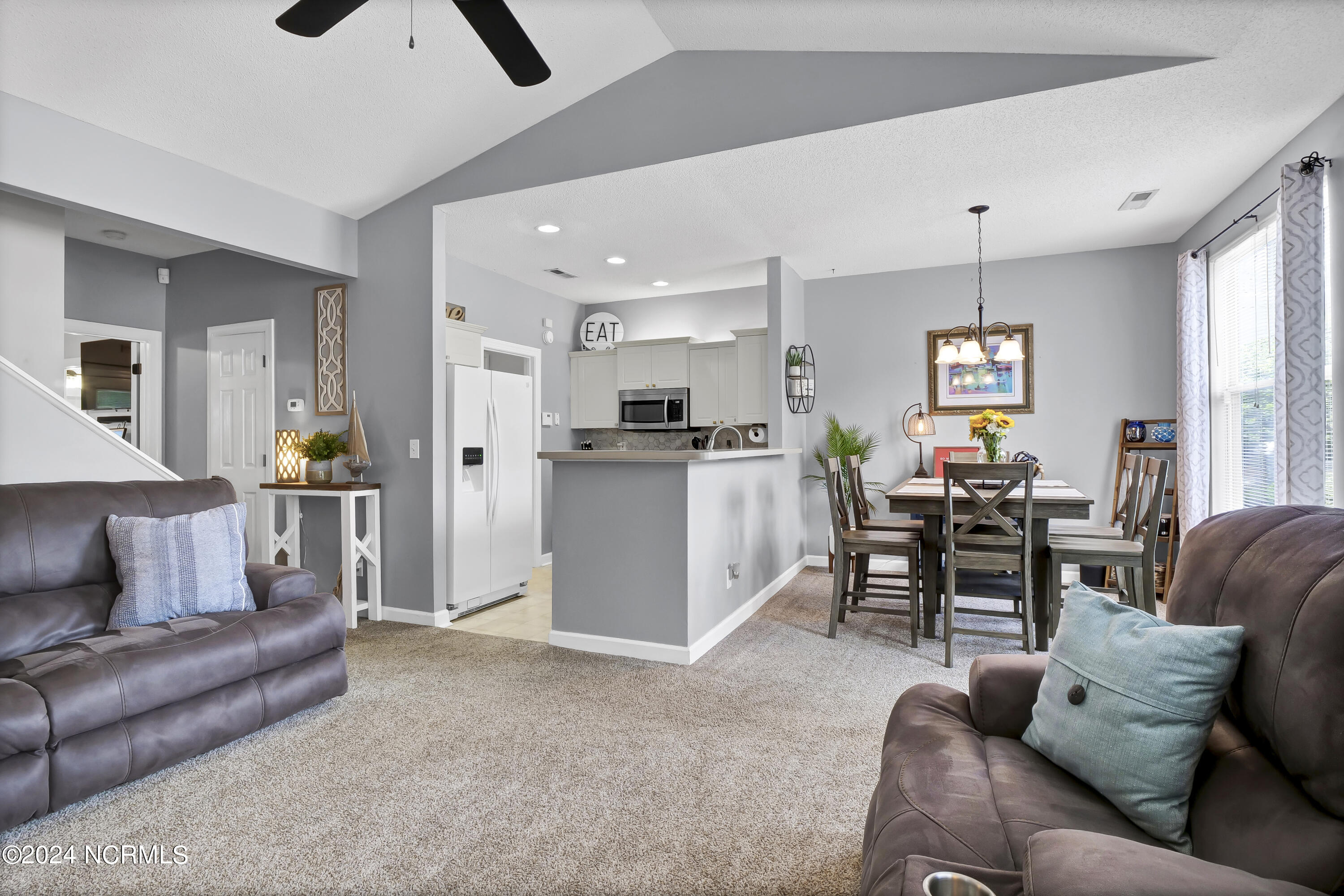 321 S Kerr Avenue 122