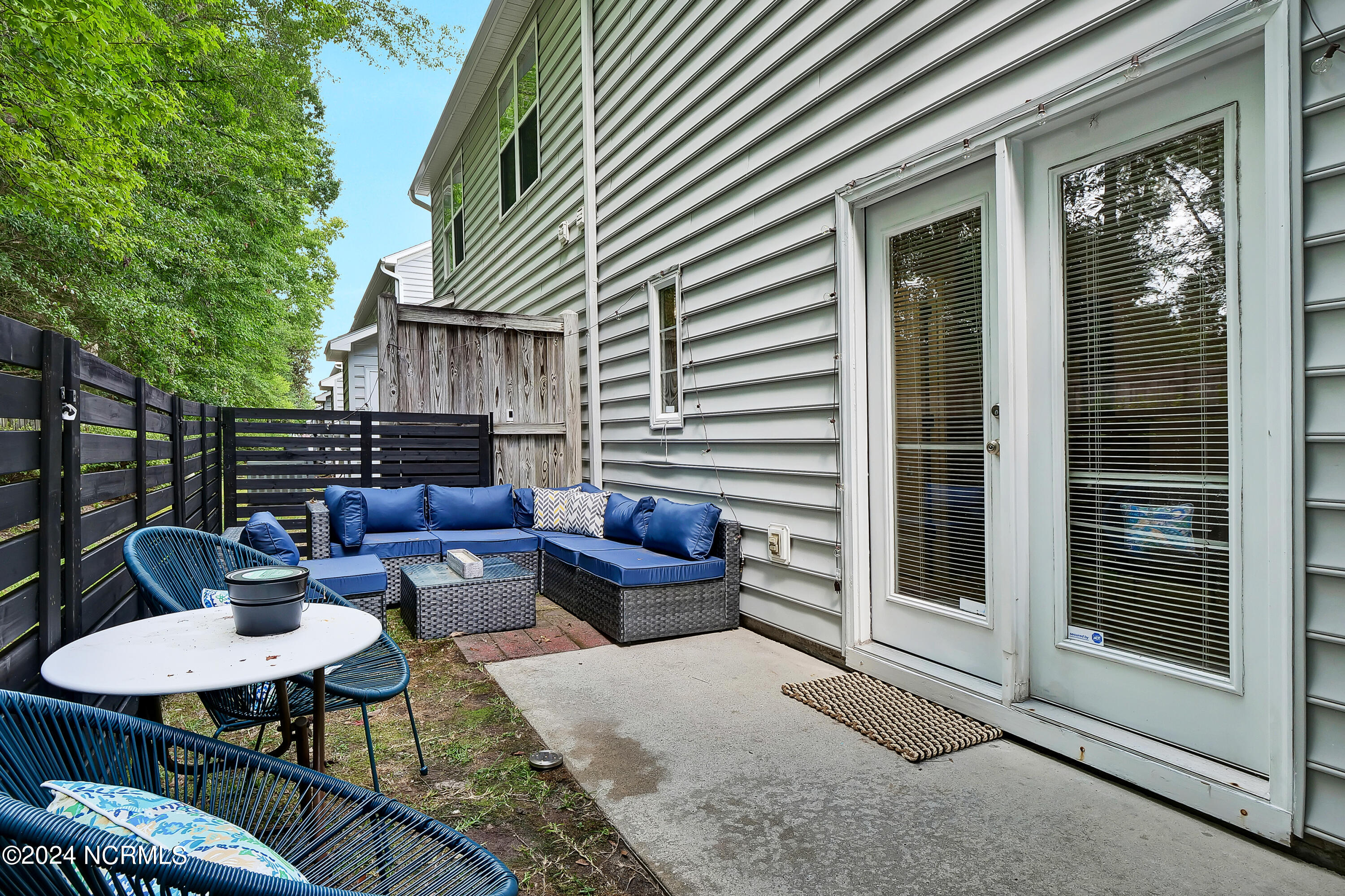 321 S Kerr Avenue 122