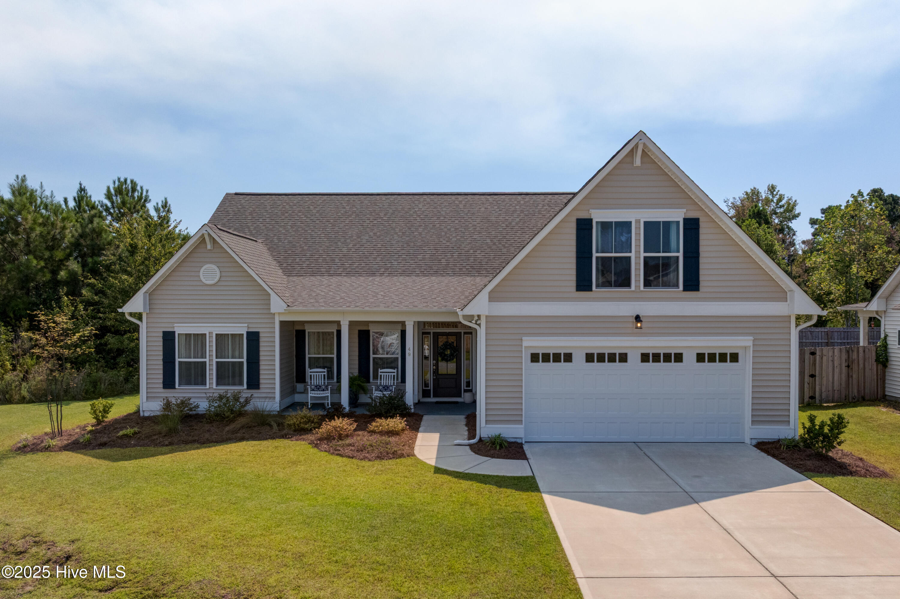 49 W Hennings Way