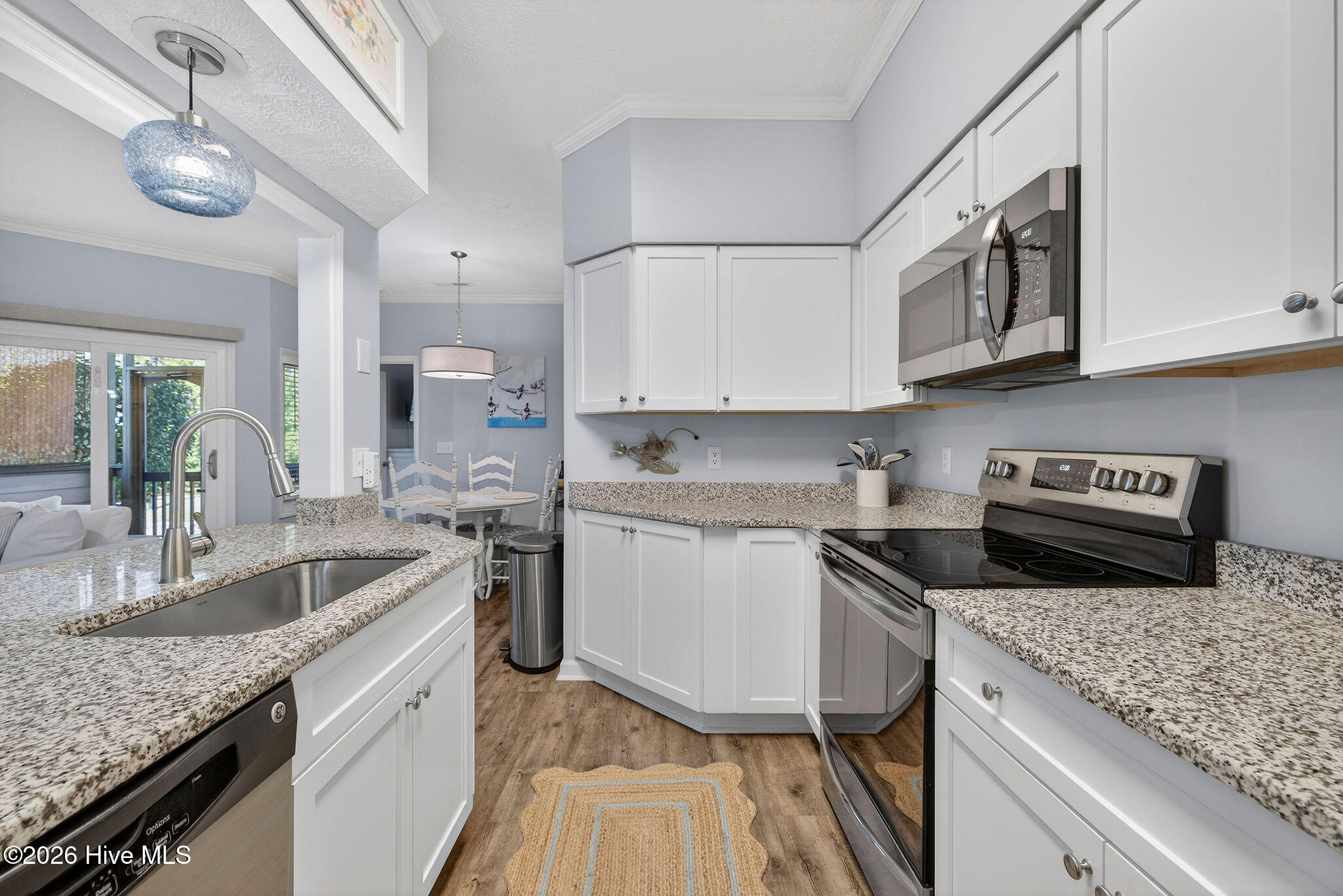 123 Longstreet Drive Apt 101