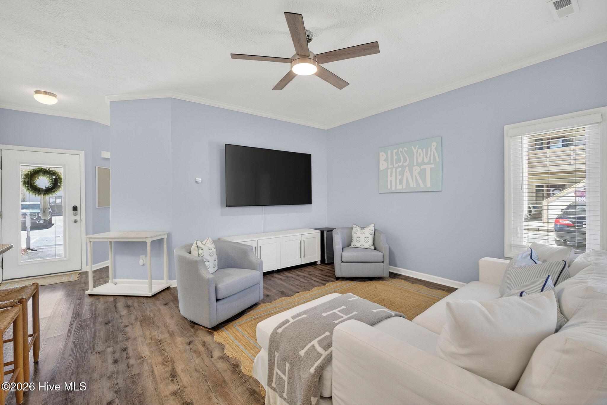 123 Longstreet Drive Apt 101