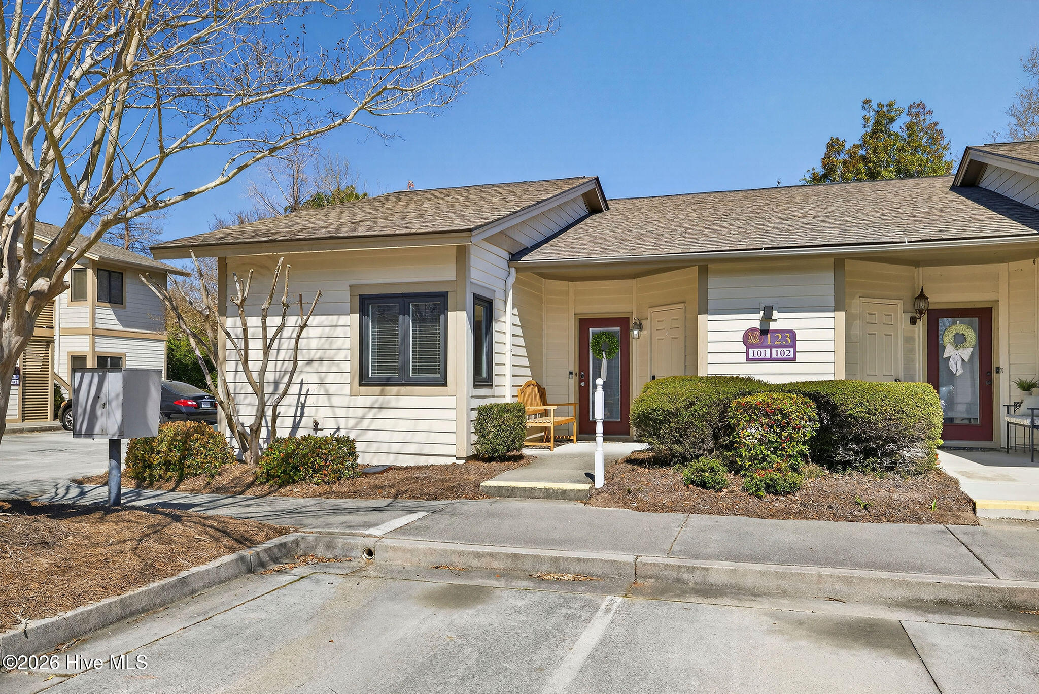 123 Longstreet Drive Apt 101