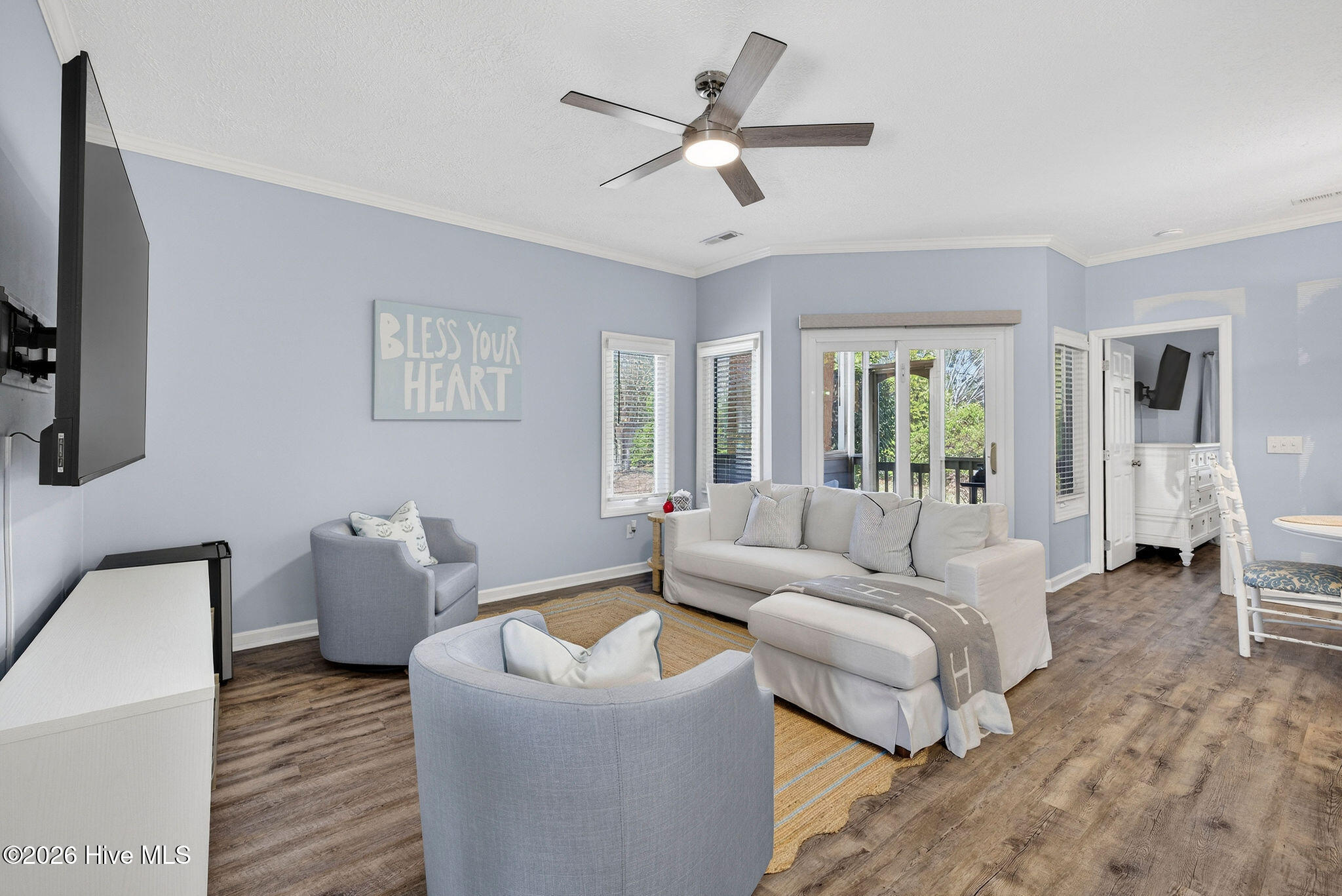 123 Longstreet Drive Apt 101