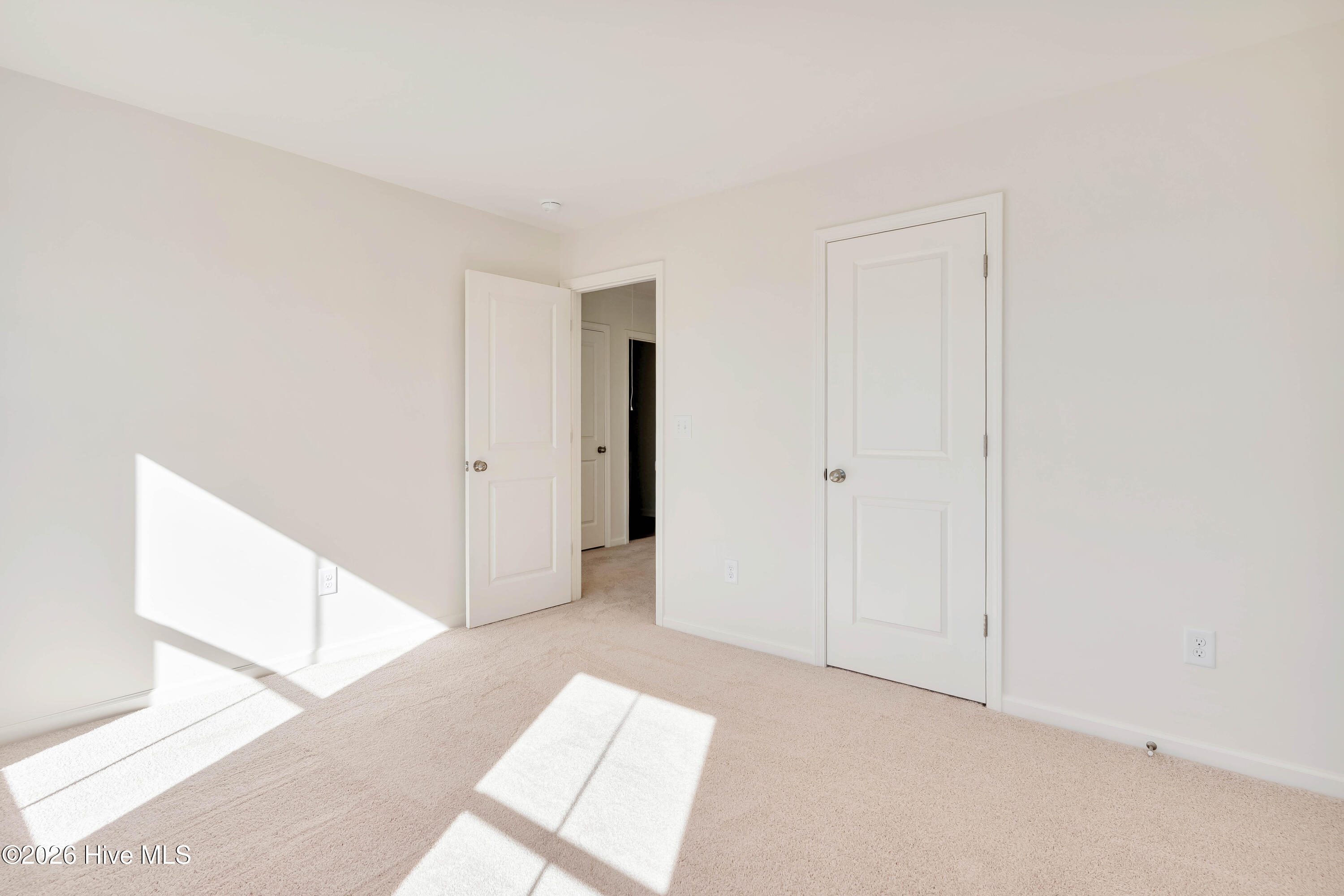 20 W Pioneer Way 129