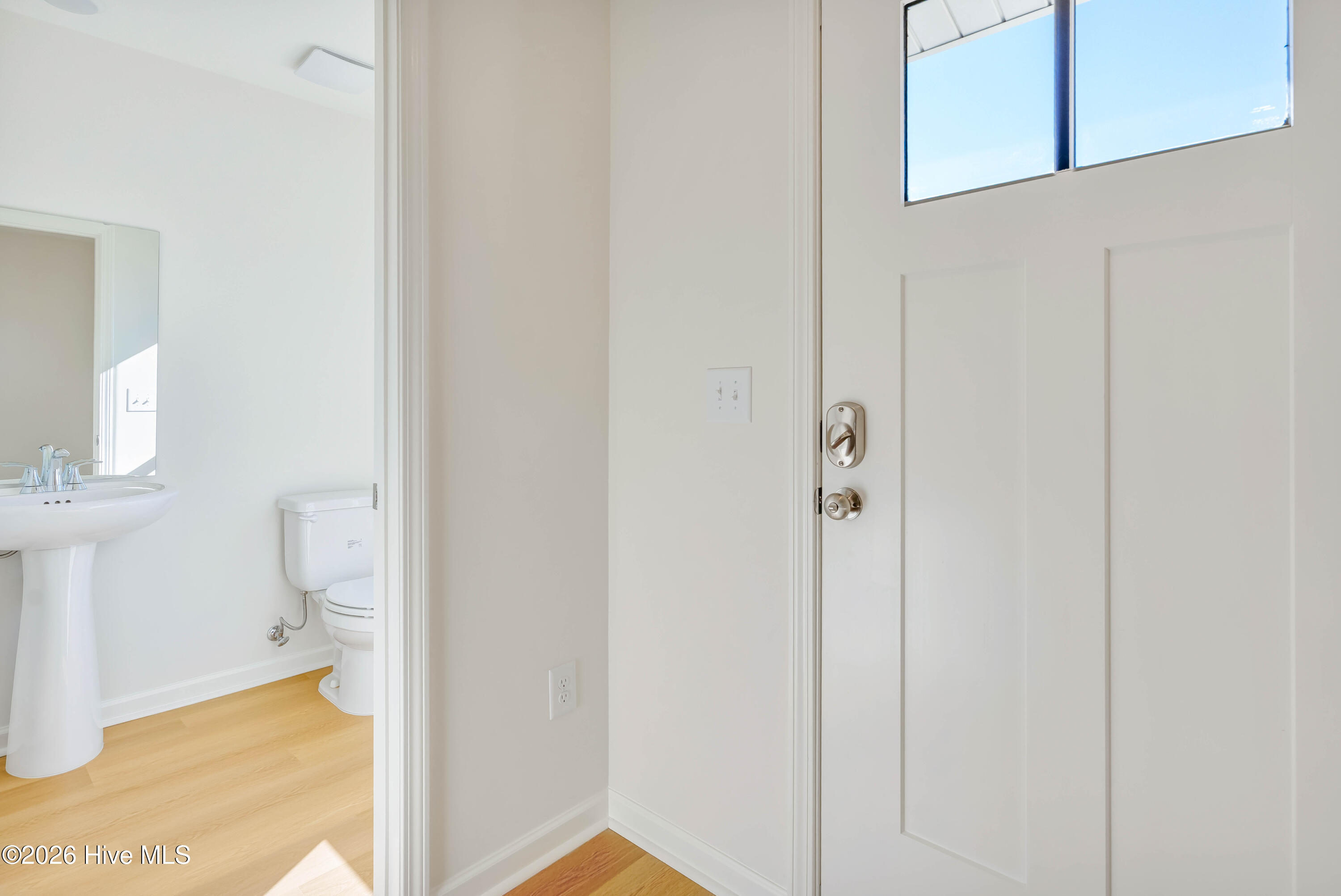 20 W Pioneer Way 129