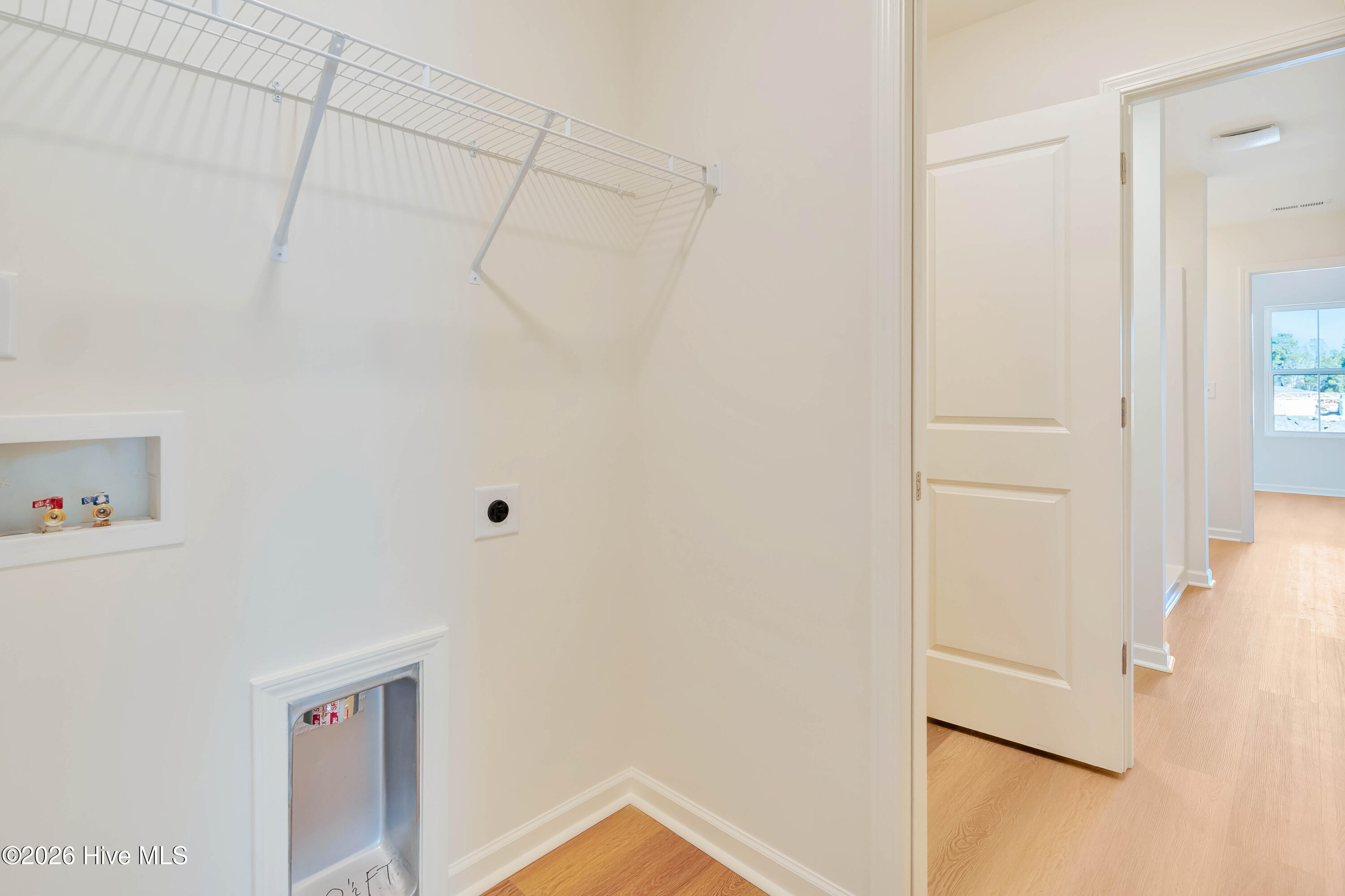 20 W Pioneer Way 129