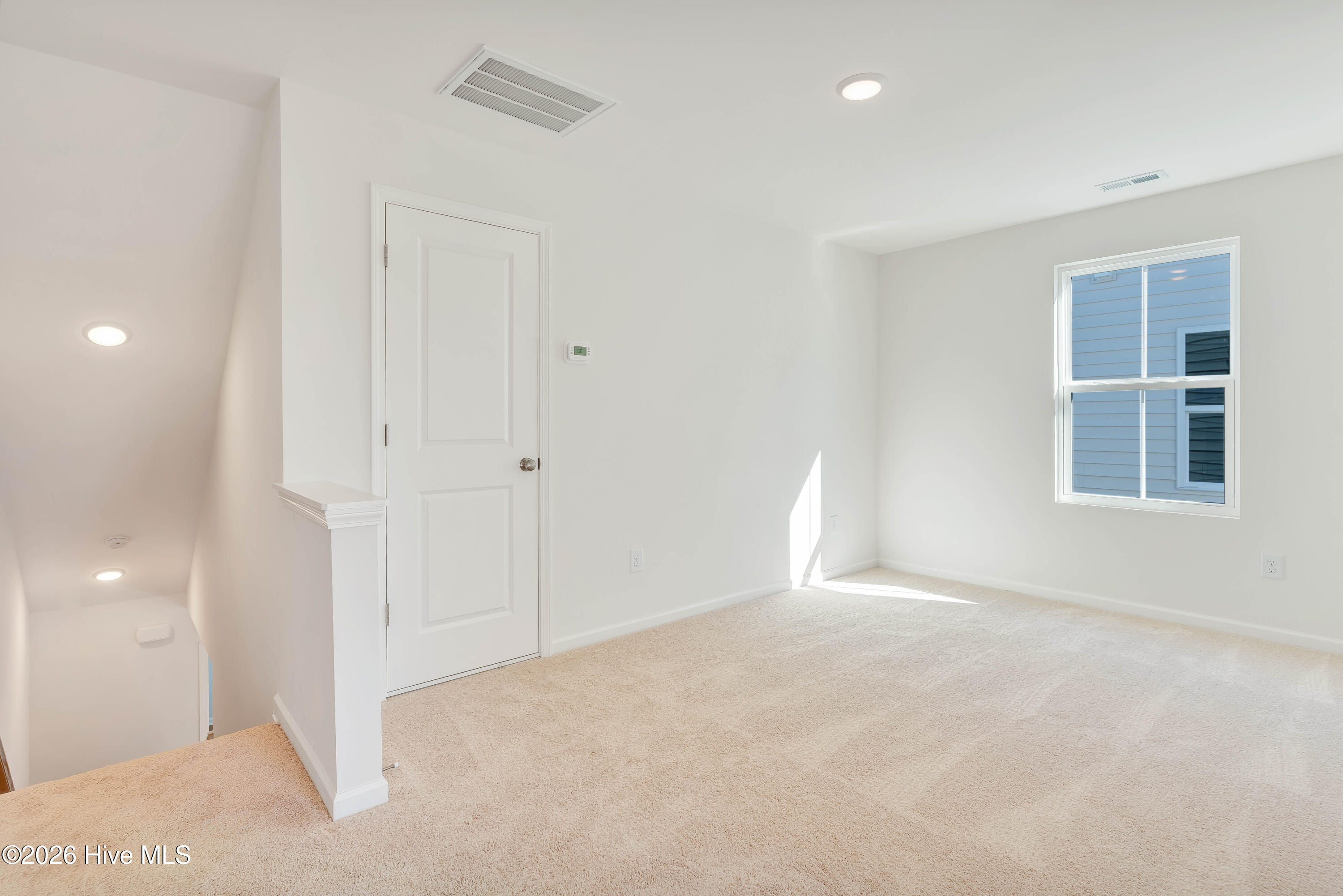 20 W Pioneer Way 129