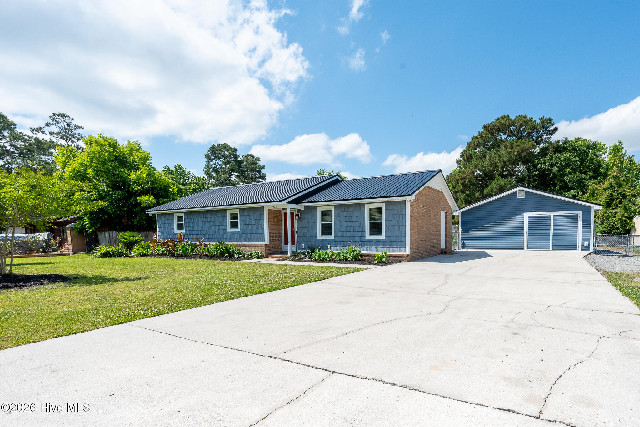 235 Long John Silver Drive
