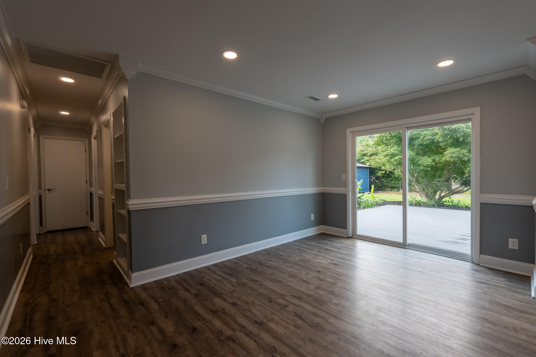 235 Long John Silver Drive