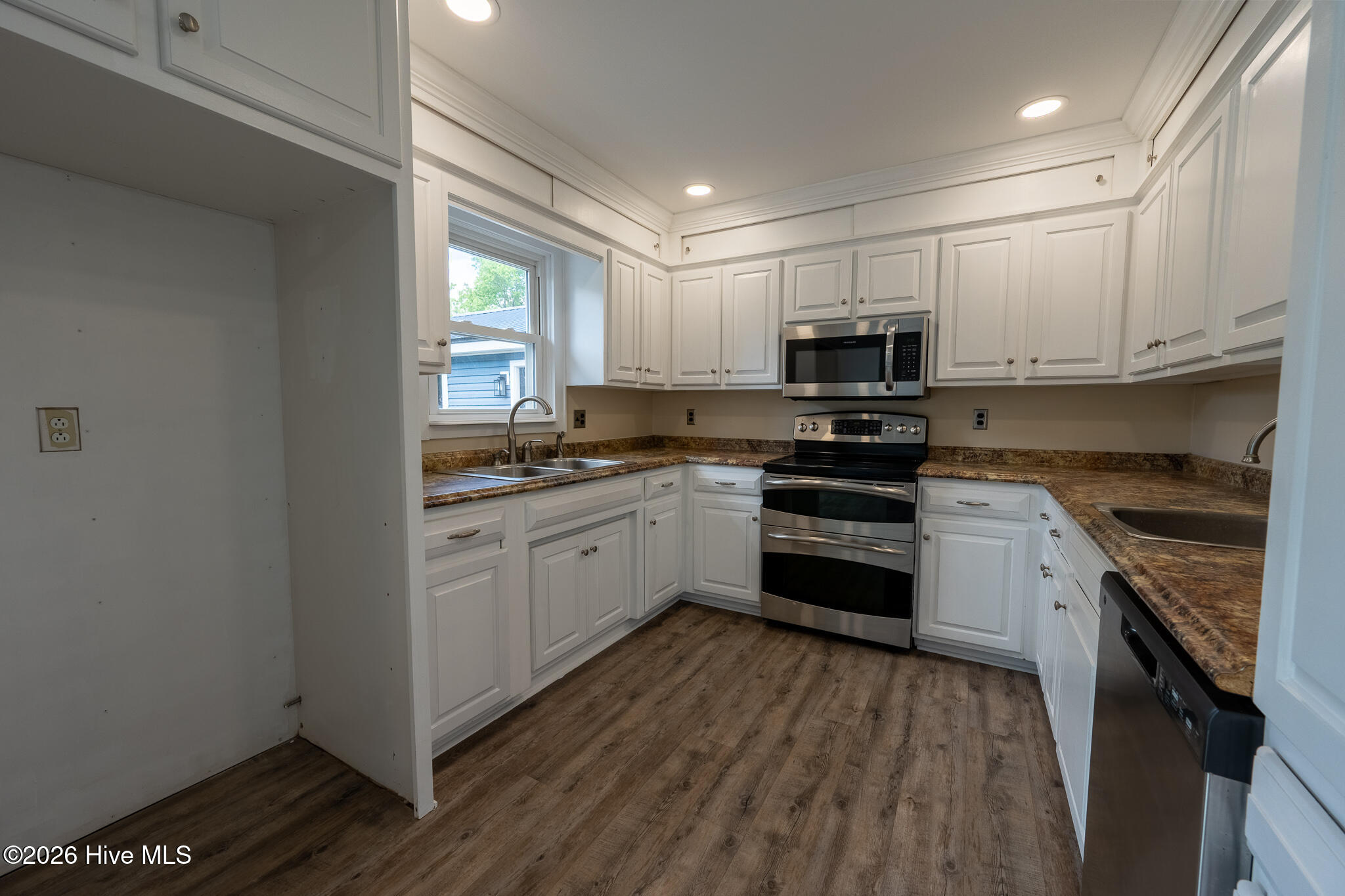 235 Long John Silver Drive