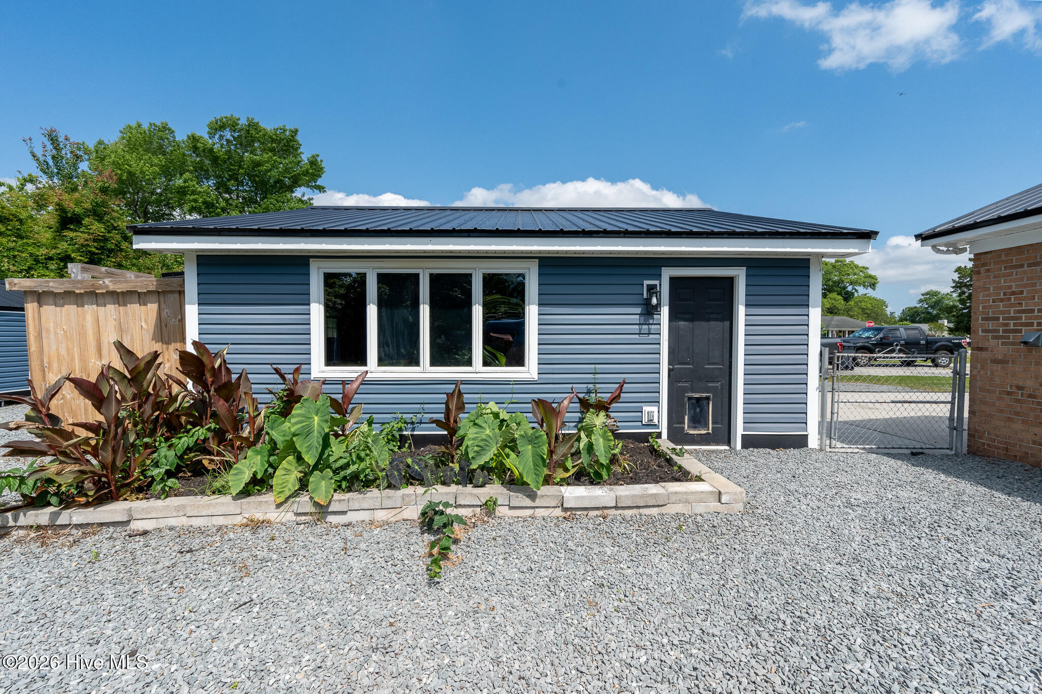 235 Long John Silver Drive