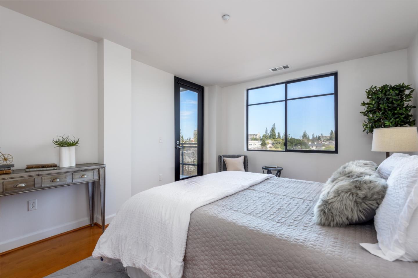800 High ST 417