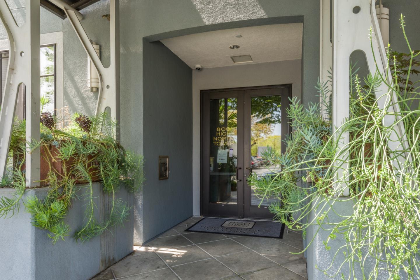 800 High ST 417