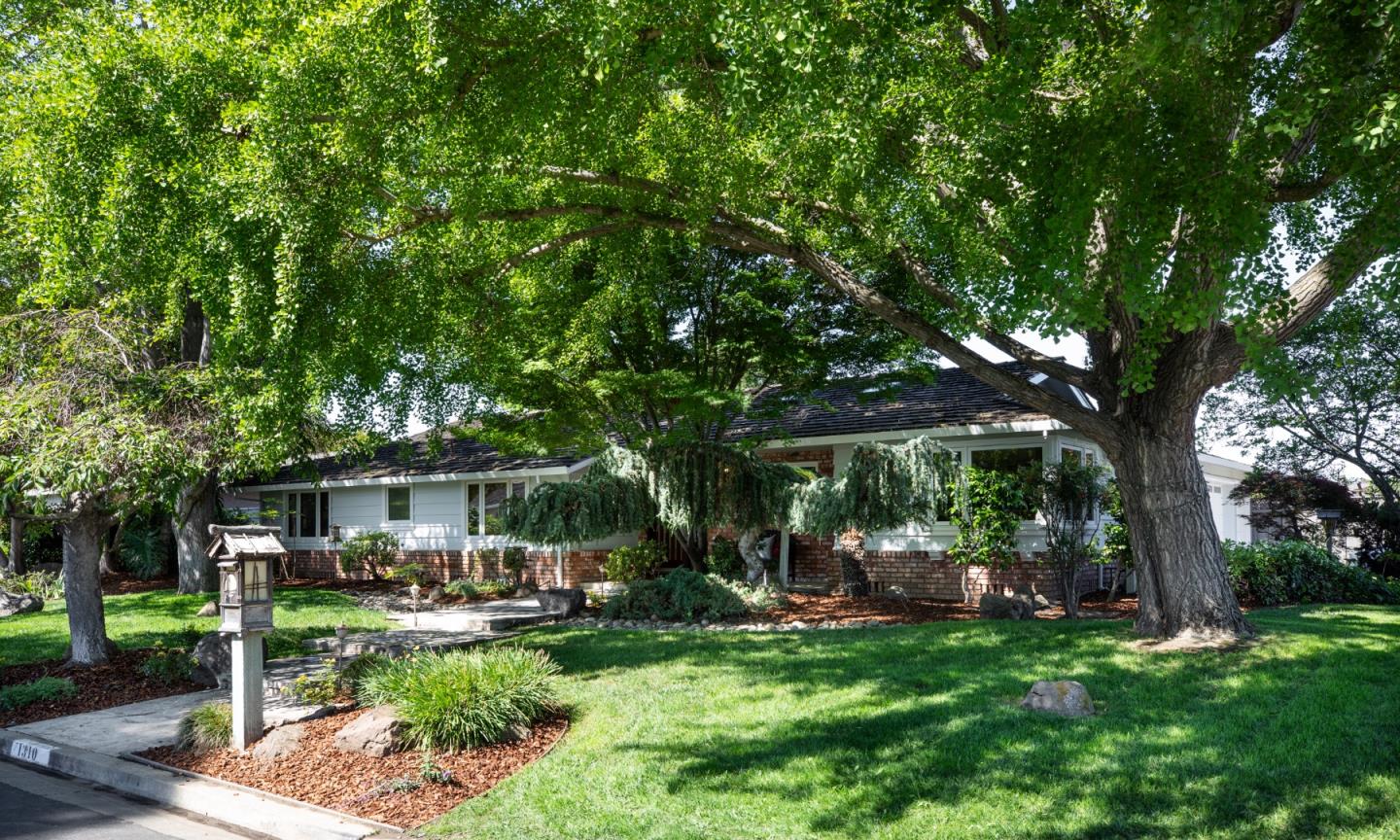 1310 Harwalt Drive