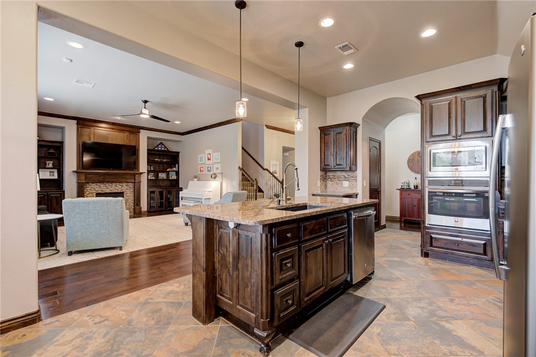 4301 Whitmere Lane