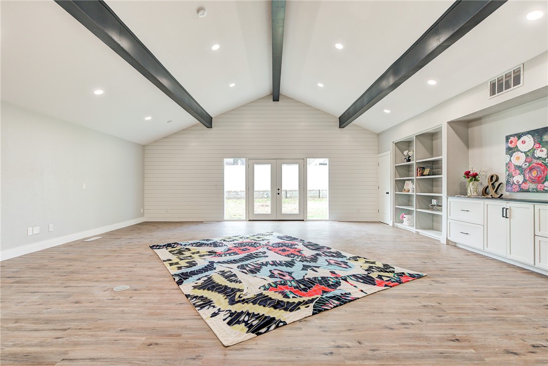1624 Hawthorne Court