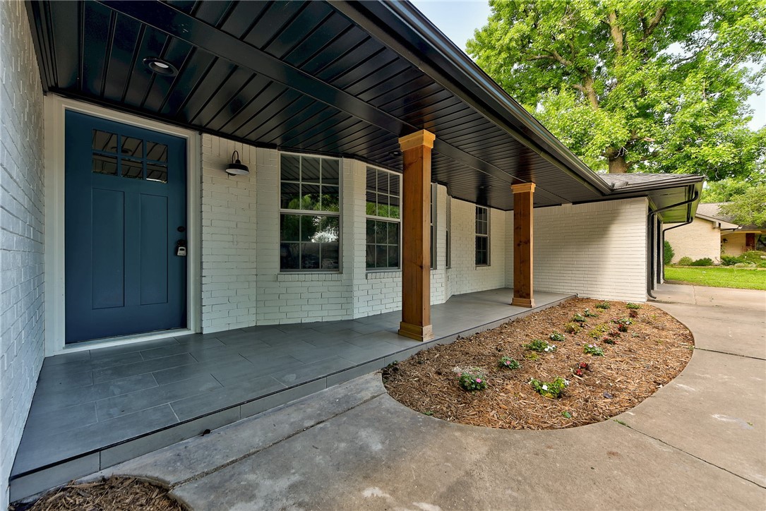 1624 Hawthorne Court