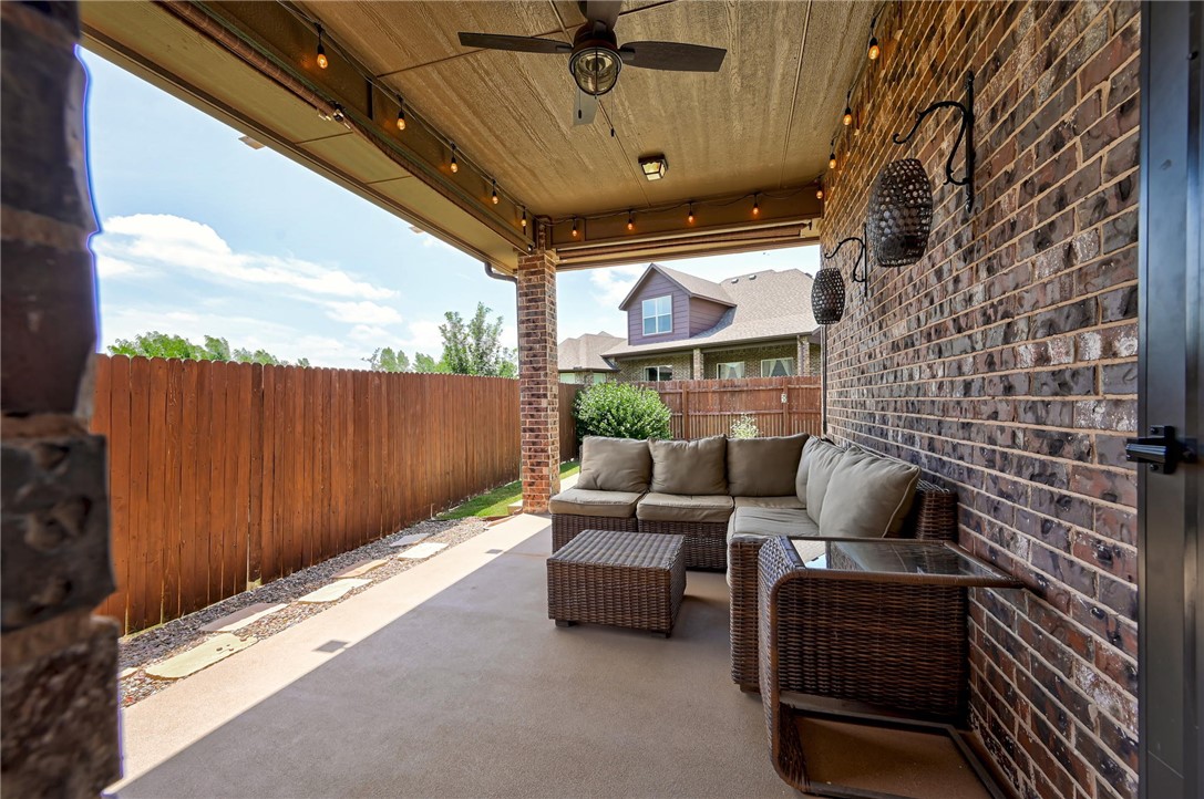 1224 Skyler Way
