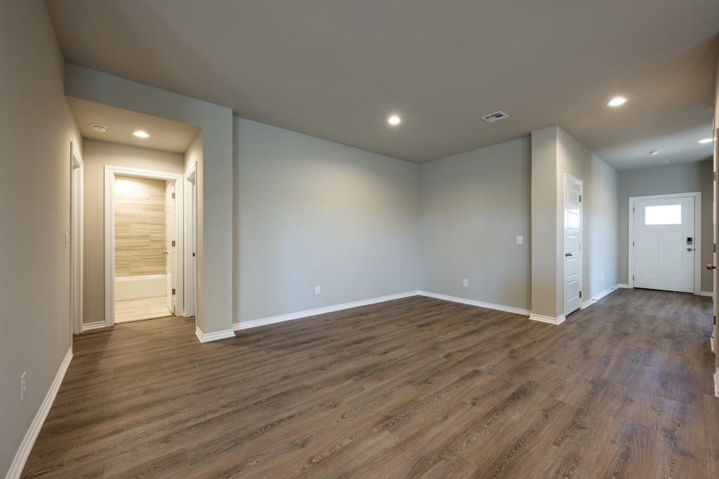 7500 NW 148th Circle