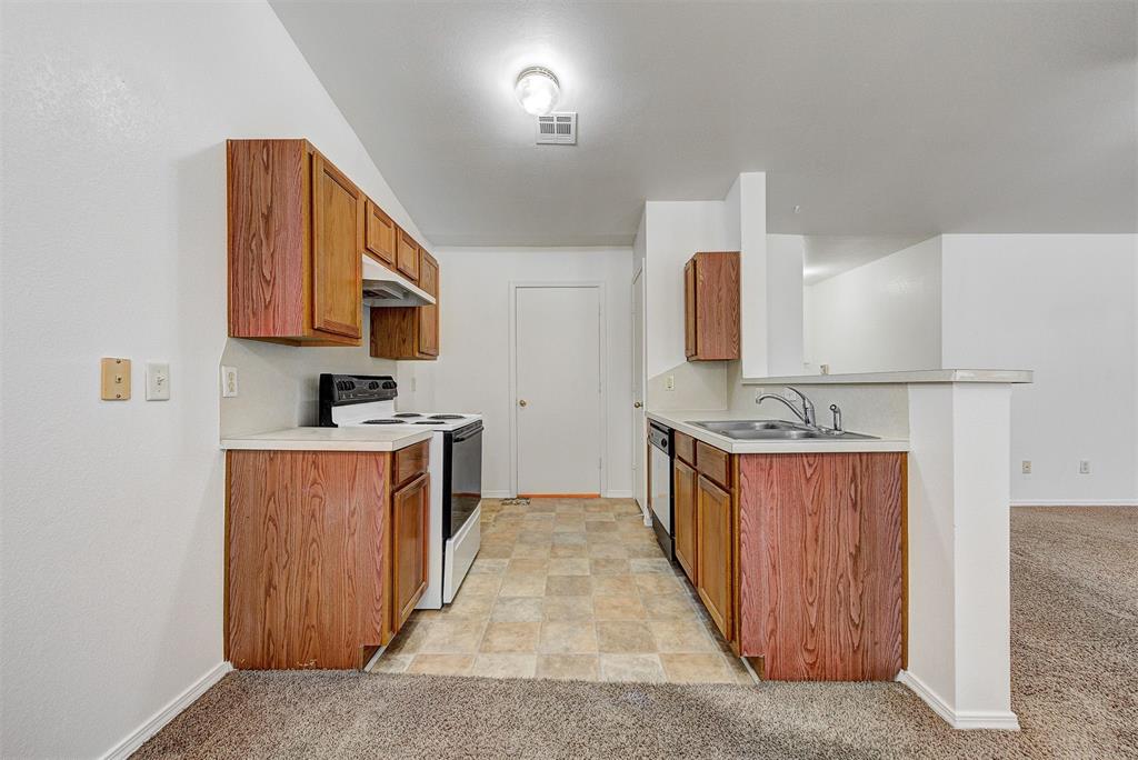 2605 Hollow Tree Terrace
