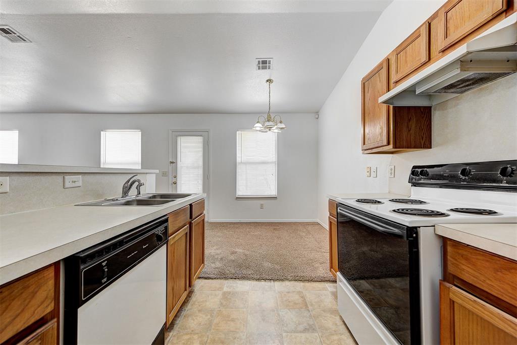 2605 Hollow Tree Terrace